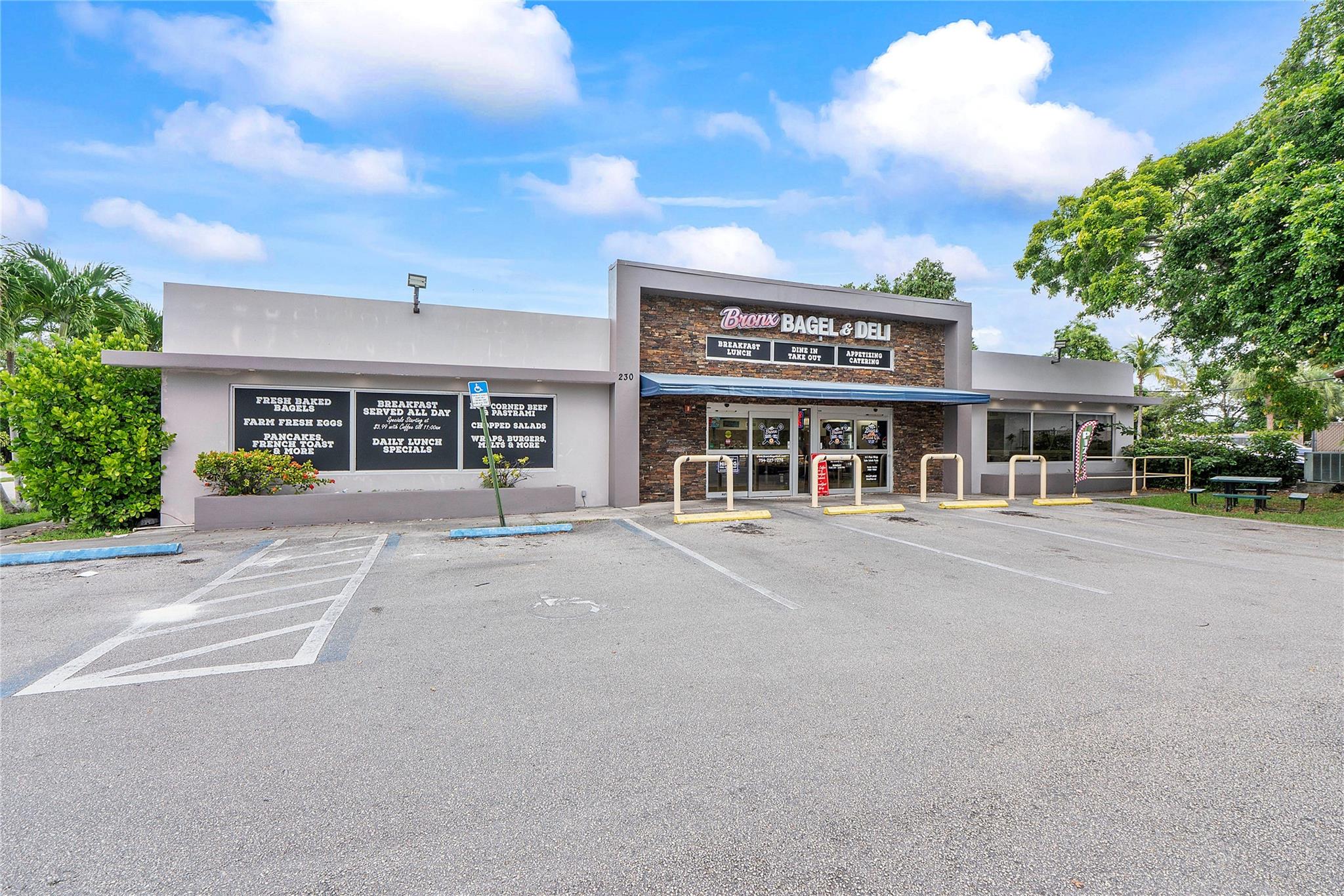 230 S Powerline Rd