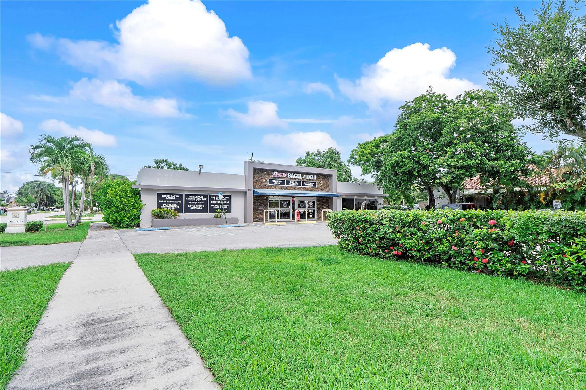 230 S Powerline Rd