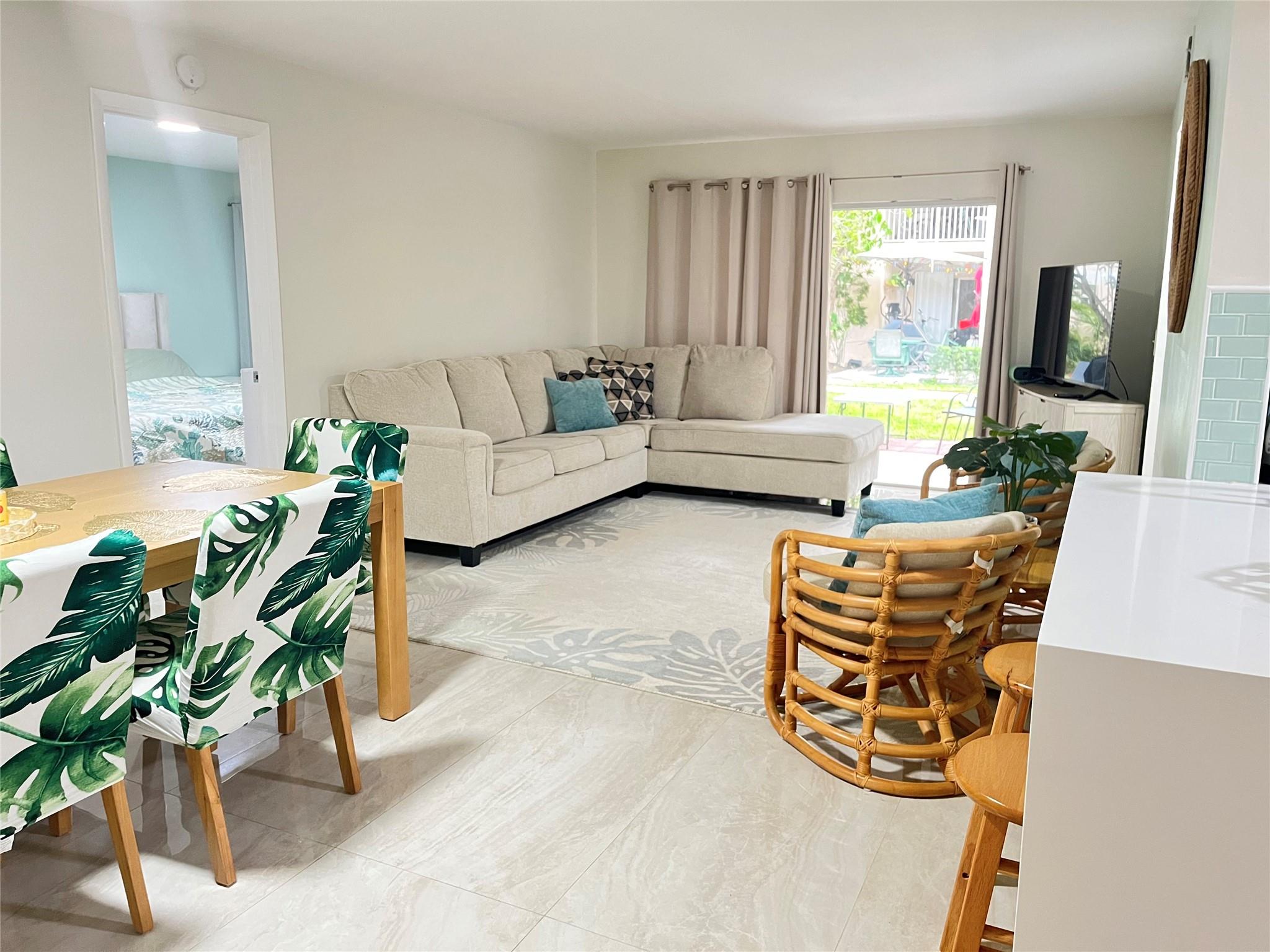 12069 ROYAL PALM BL 3I