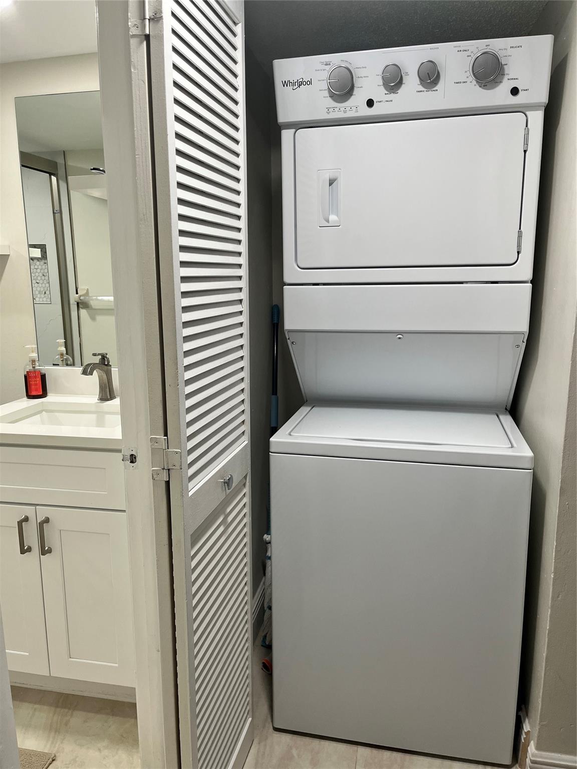 12069 ROYAL PALM BL 3I