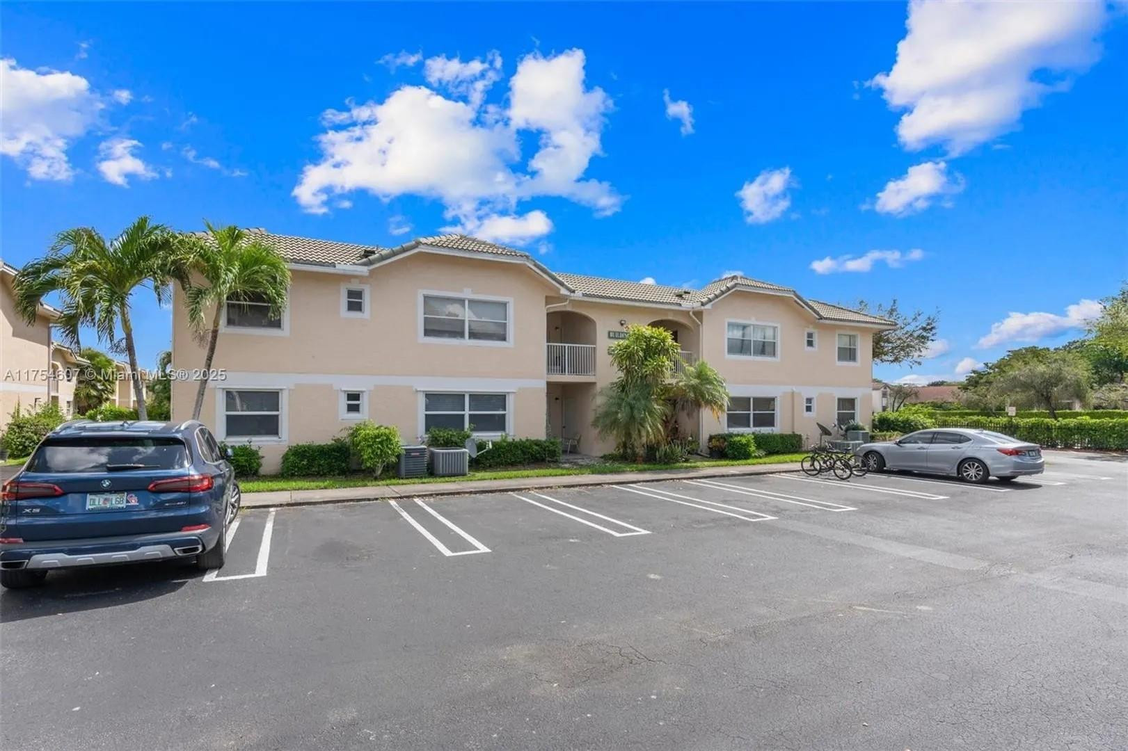 12069 ROYAL PALM BL 3I