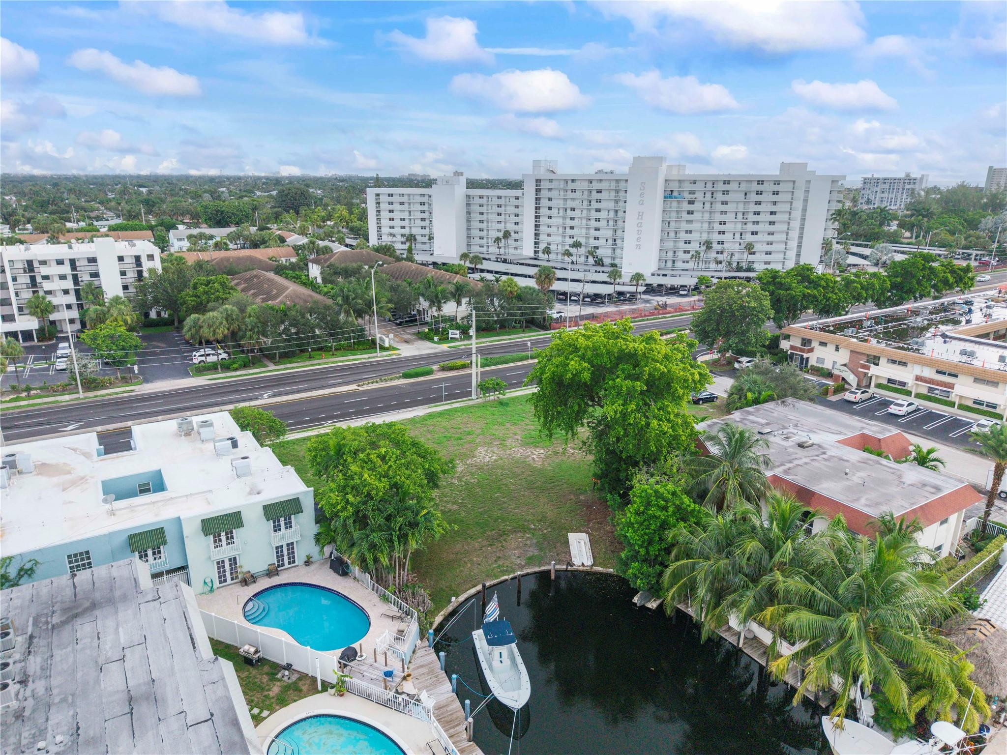 2716 NE 14th Street Cswy