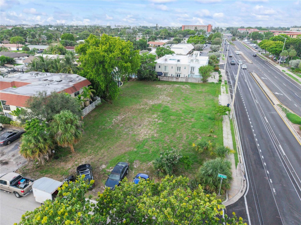 2716 NE 14th Street Cswy