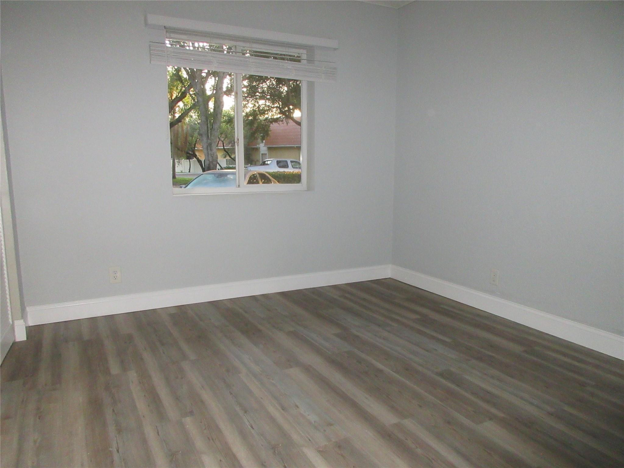 11444 NW 42nd St 11444