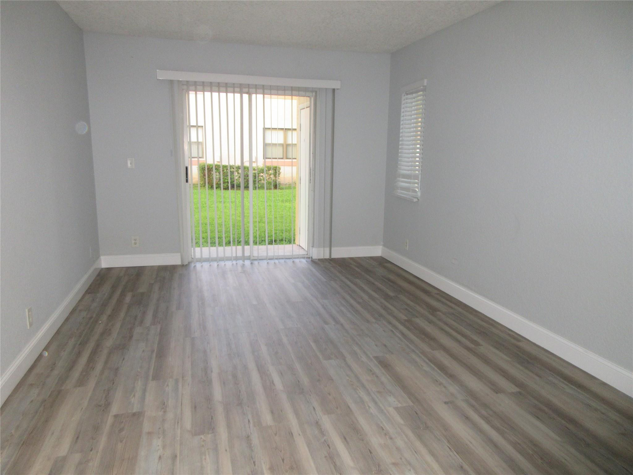 11444 NW 42nd St 11444