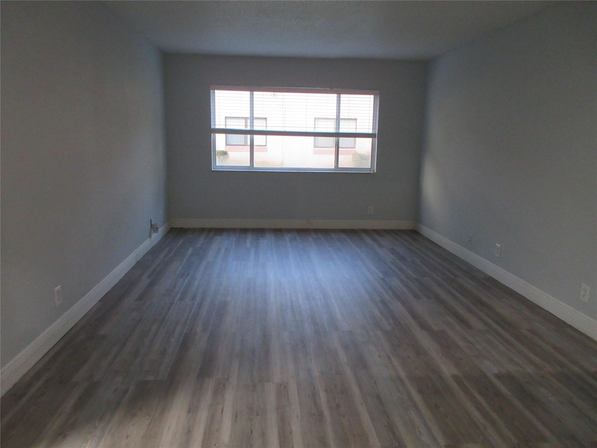 11444 NW 42nd St 11444