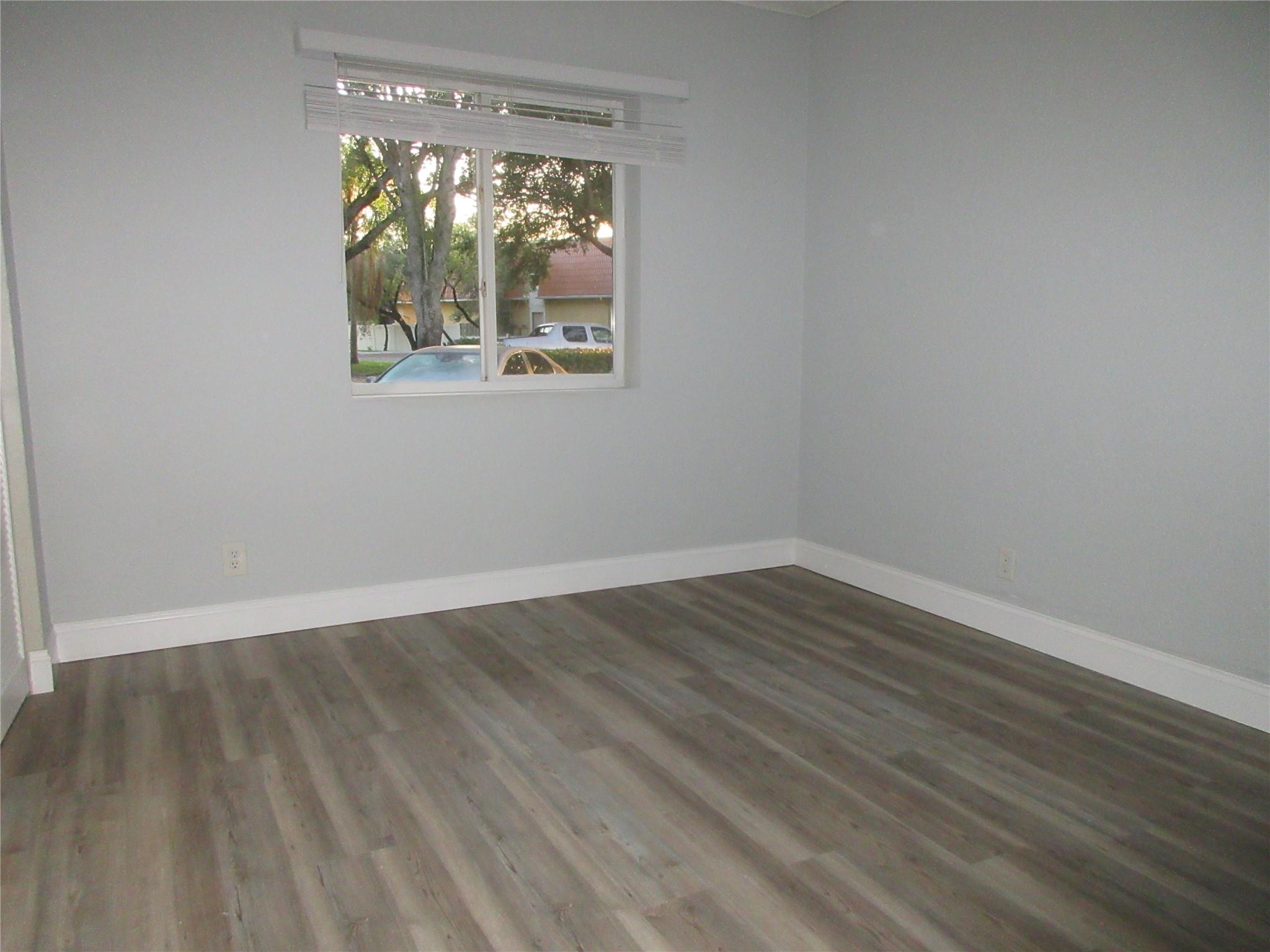 11444 NW 42nd St 11444