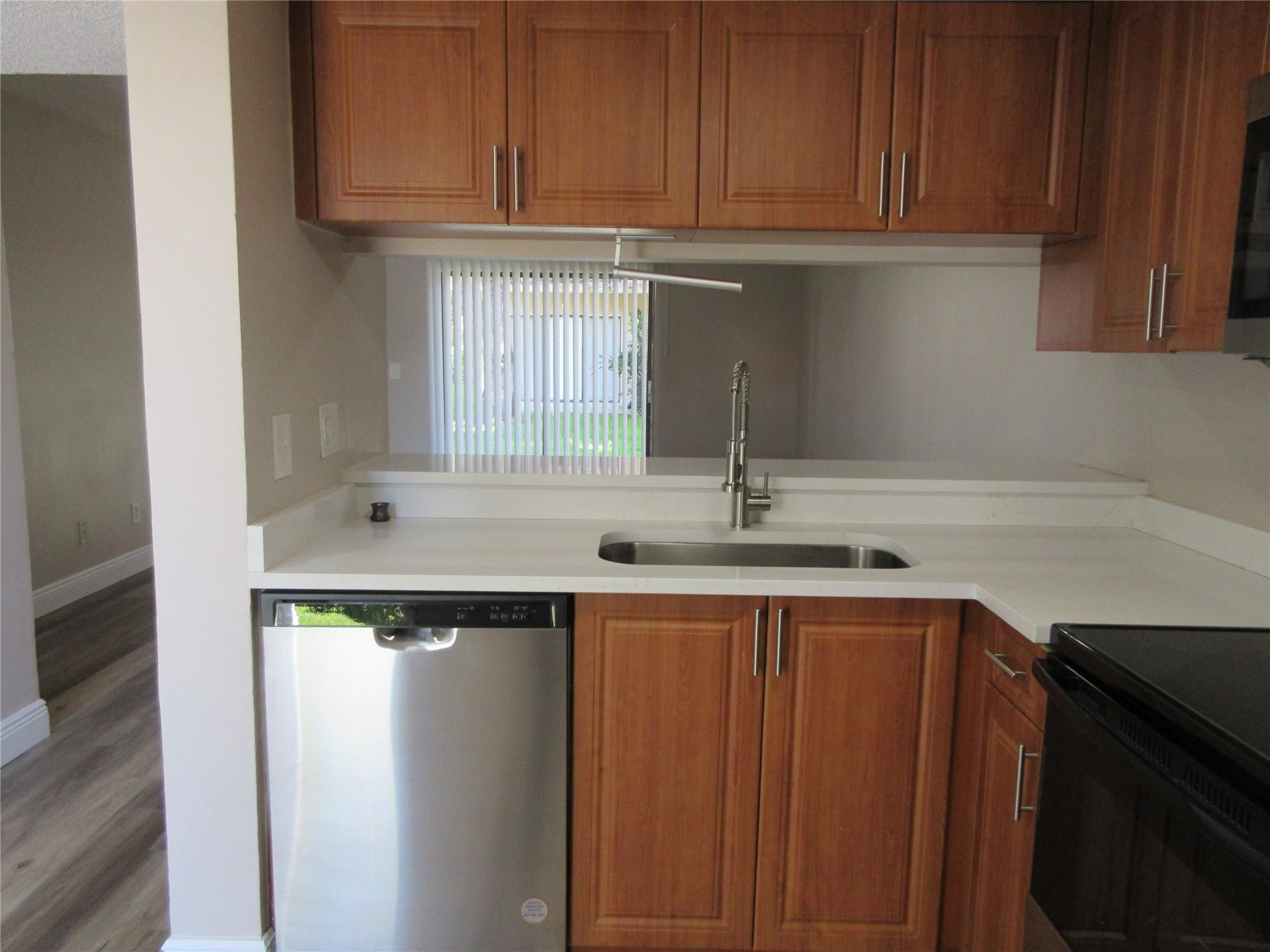 11515 NW 44th St 11515