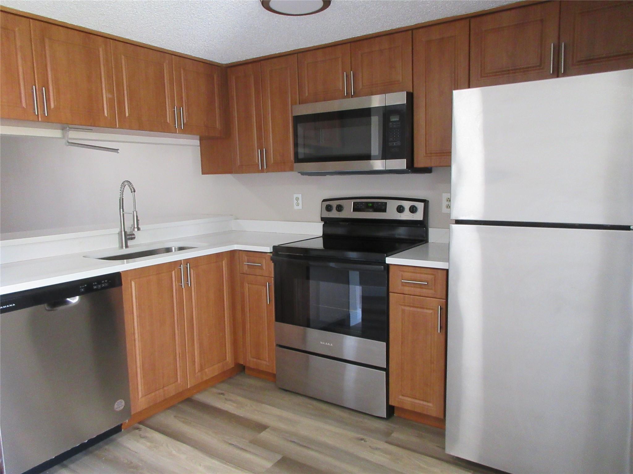 11515 NW 44th St 11515