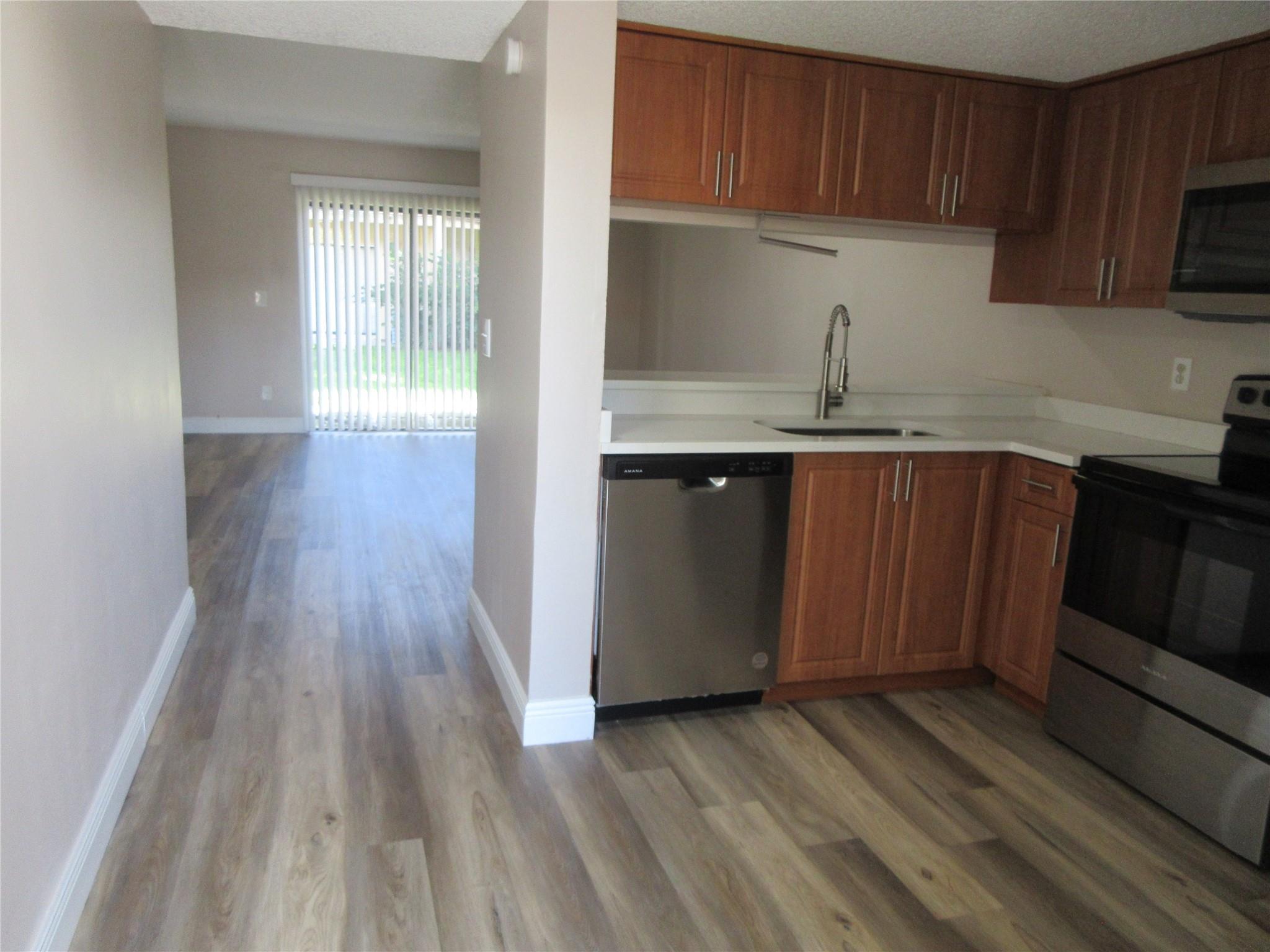 11515 NW 44th St 11515