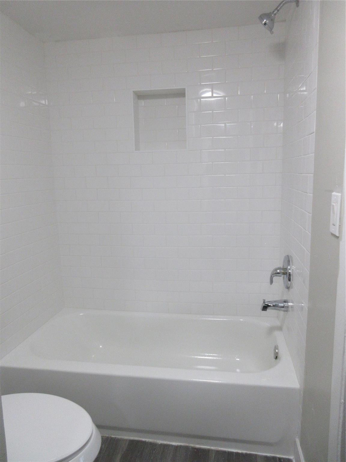 4240 Woodside Drive 2, Coral Springs Unit: 2