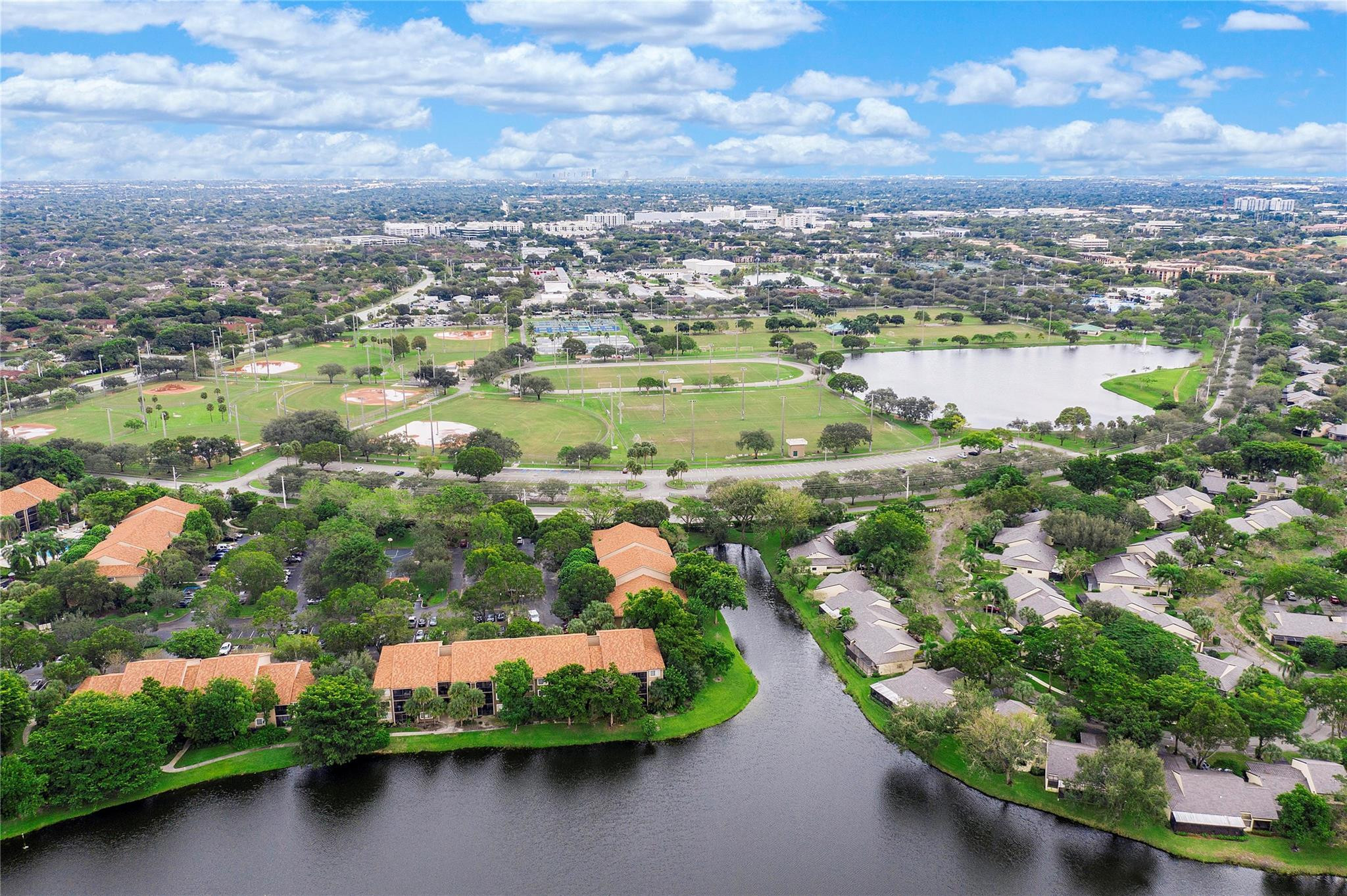 565 NW 98th Avenue 565