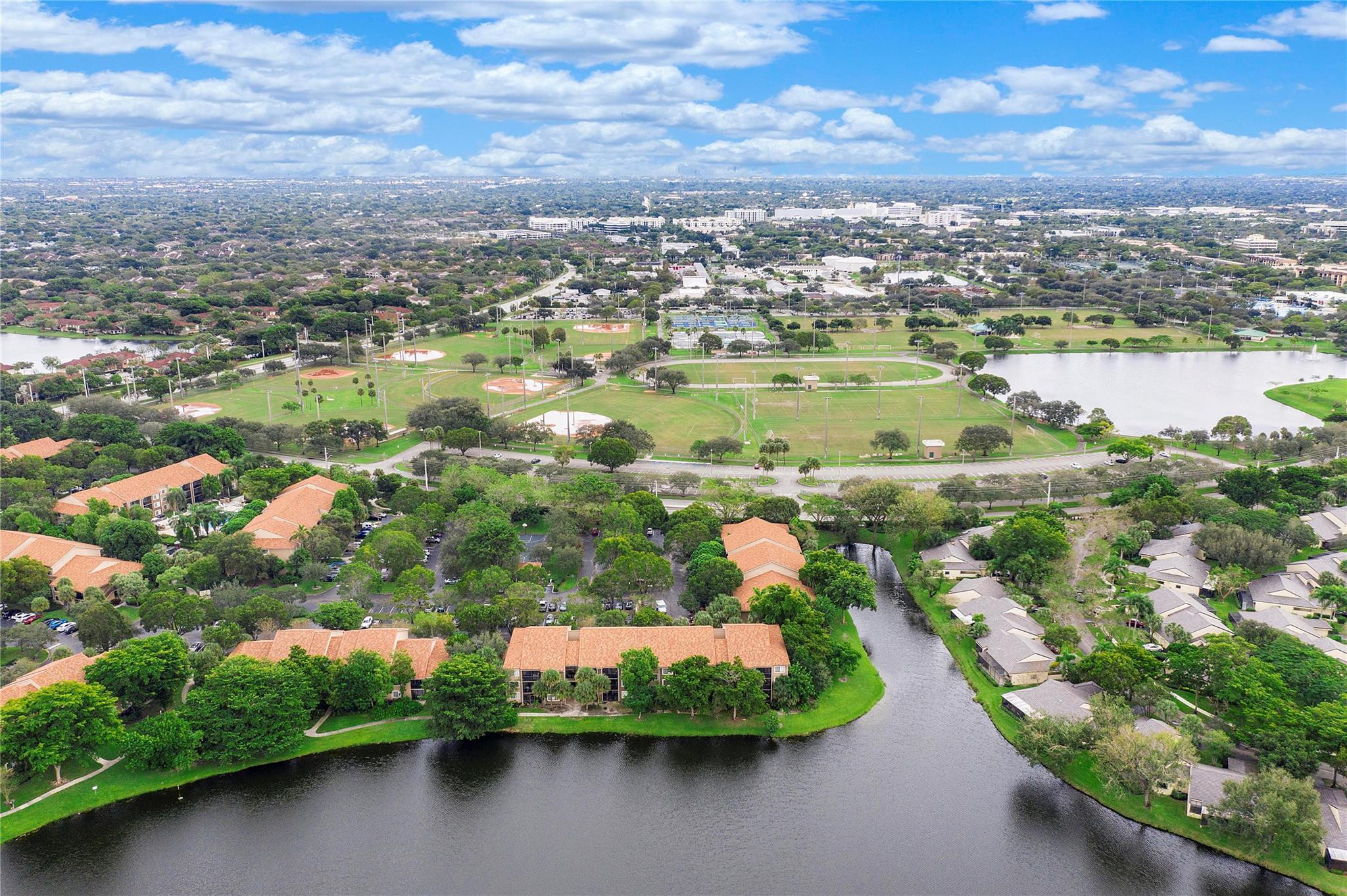 565 NW 98th Avenue 565