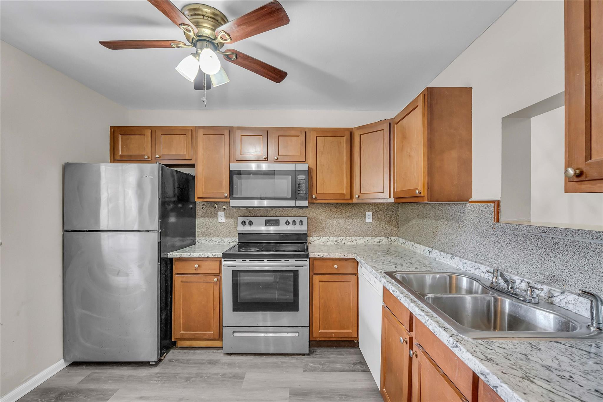 3250 NW 85th Avenue 14