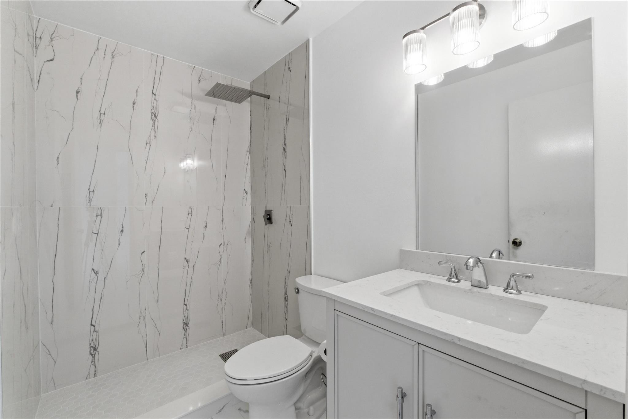 7520 NW 88th Terrace