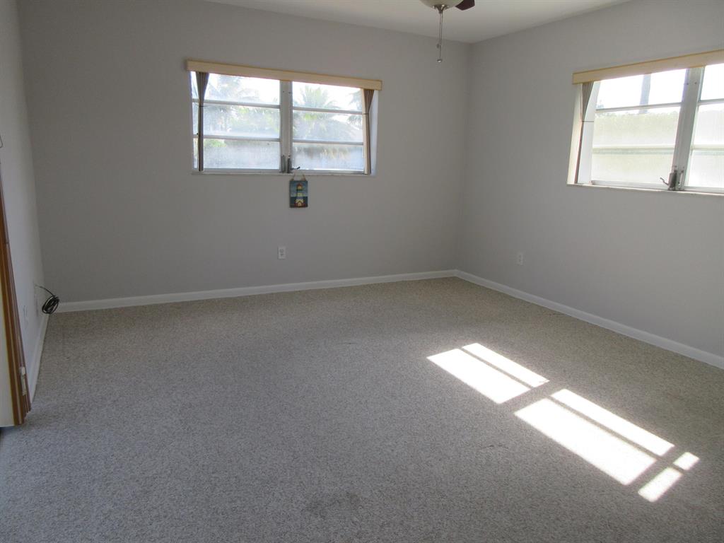 934 Tropic Boulevard