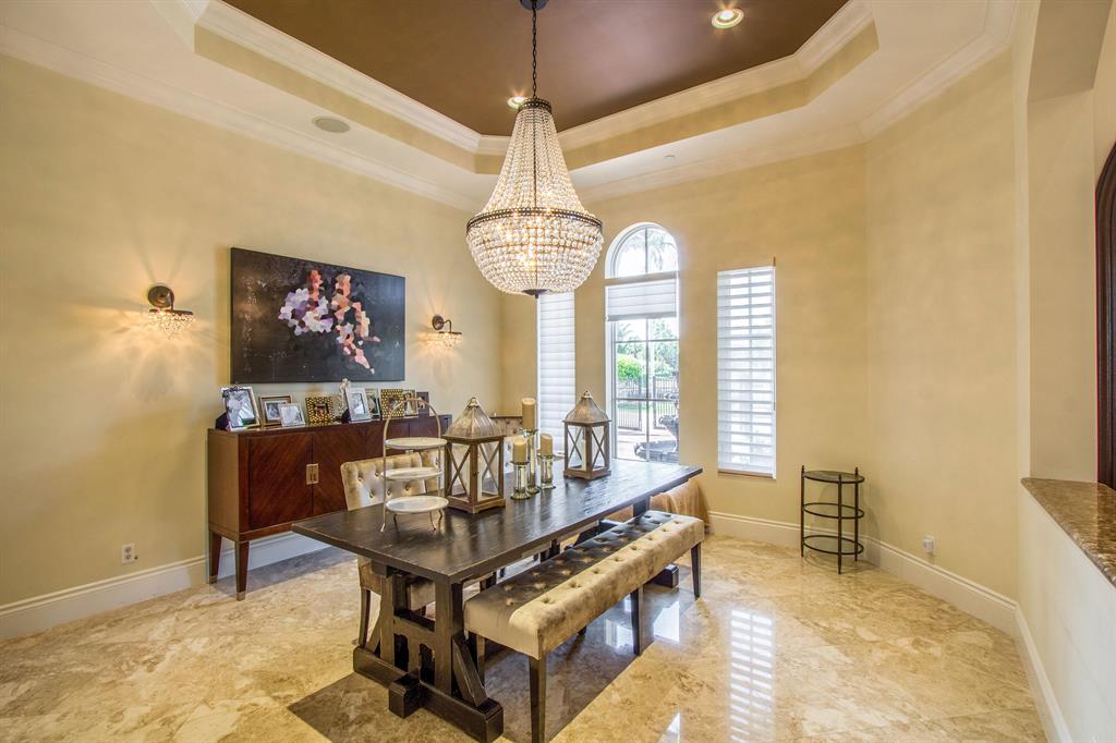 918 Tropic Boulevard