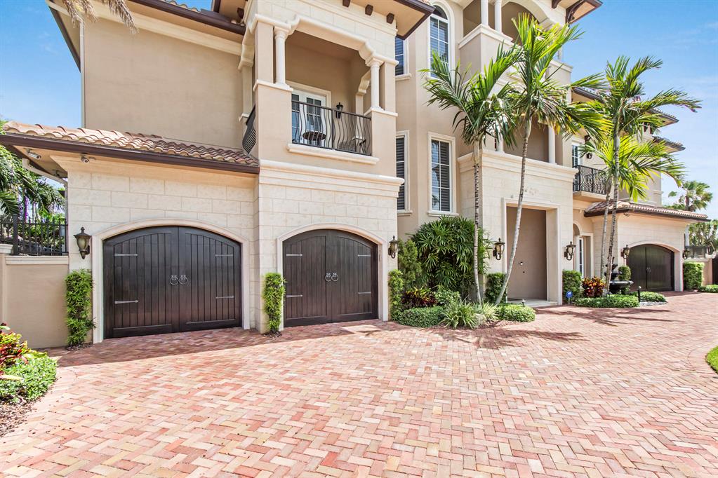 918 Tropic Boulevard