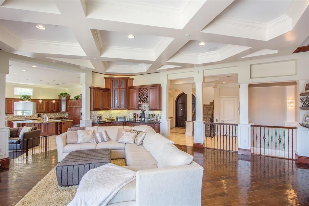 918 Tropic Boulevard