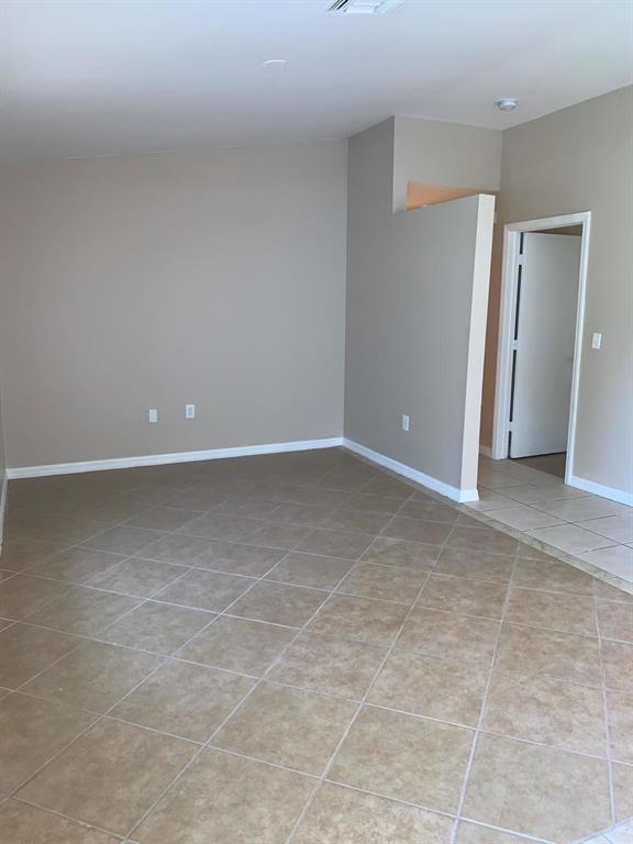 2211 SE 3rd Street 2