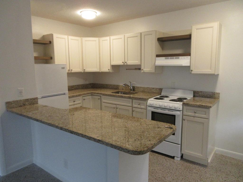 1118 N H Street Unit: 5