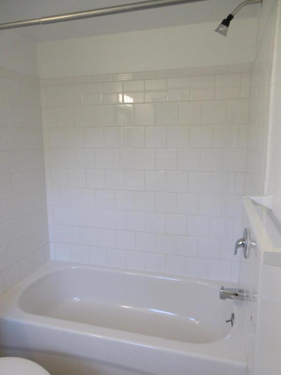 1118 N H Street Unit: 5