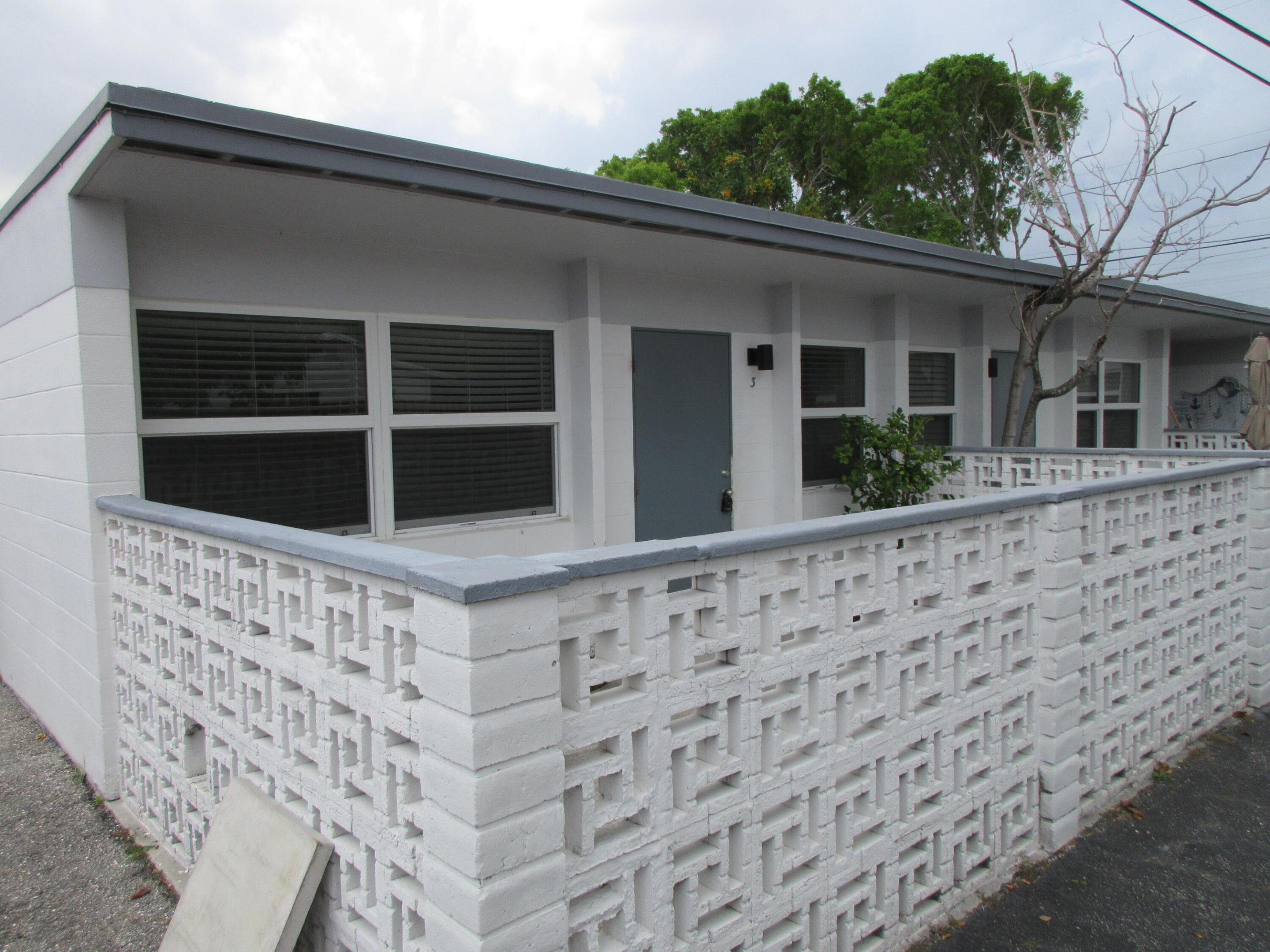 1238 17th Avenue N 3