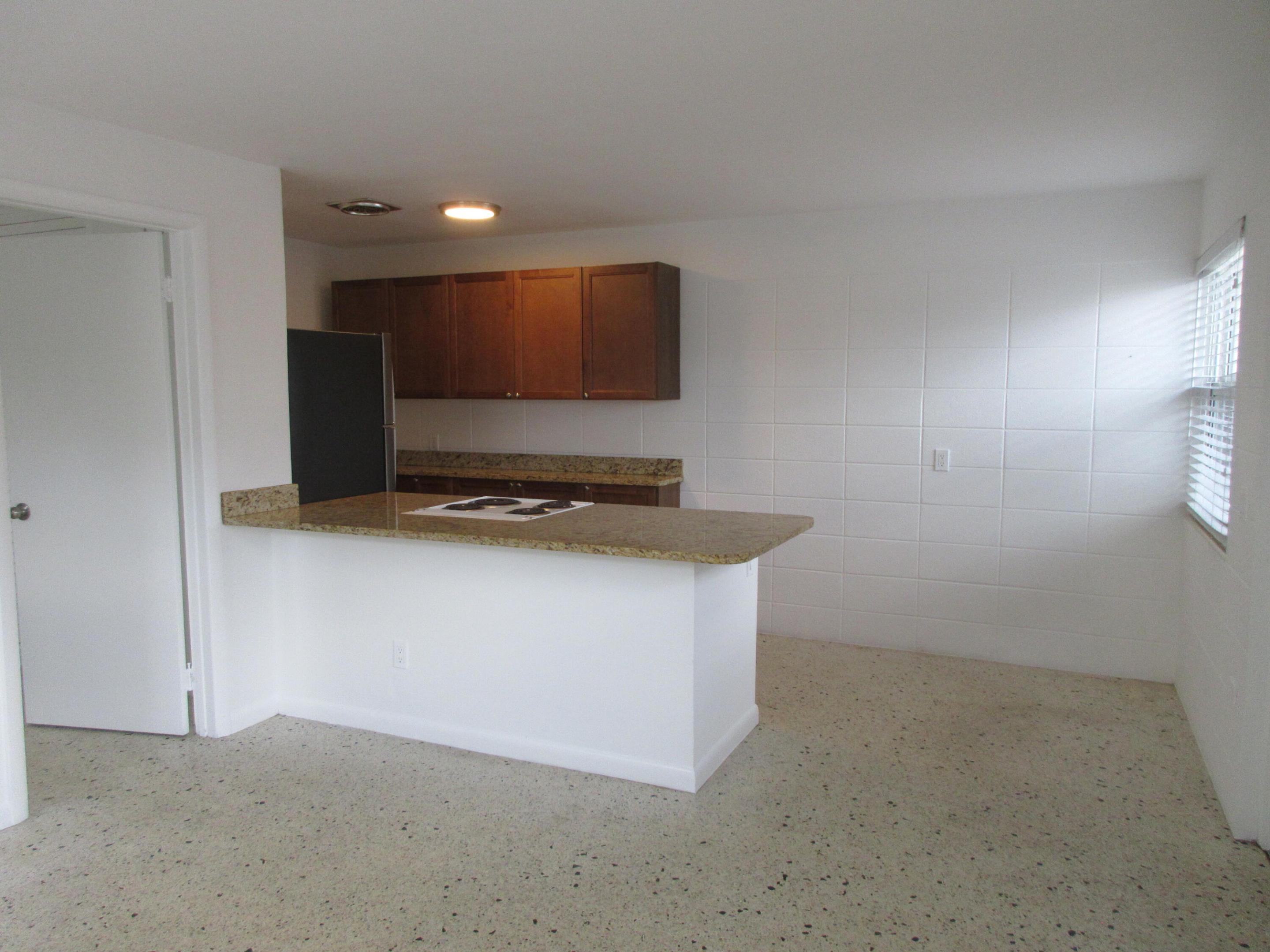 1238 17th Avenue N 3