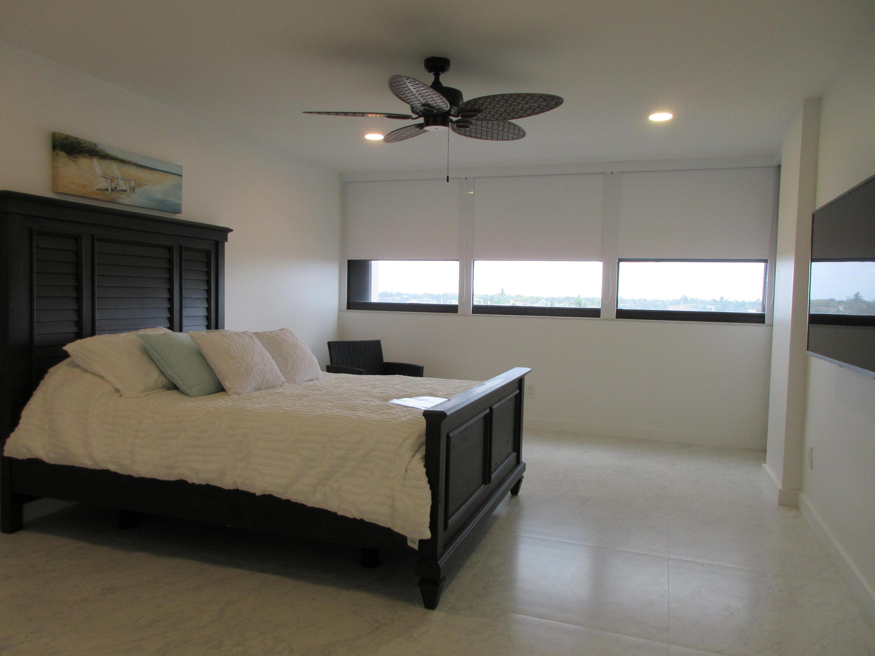 859 Jeffery Street 504