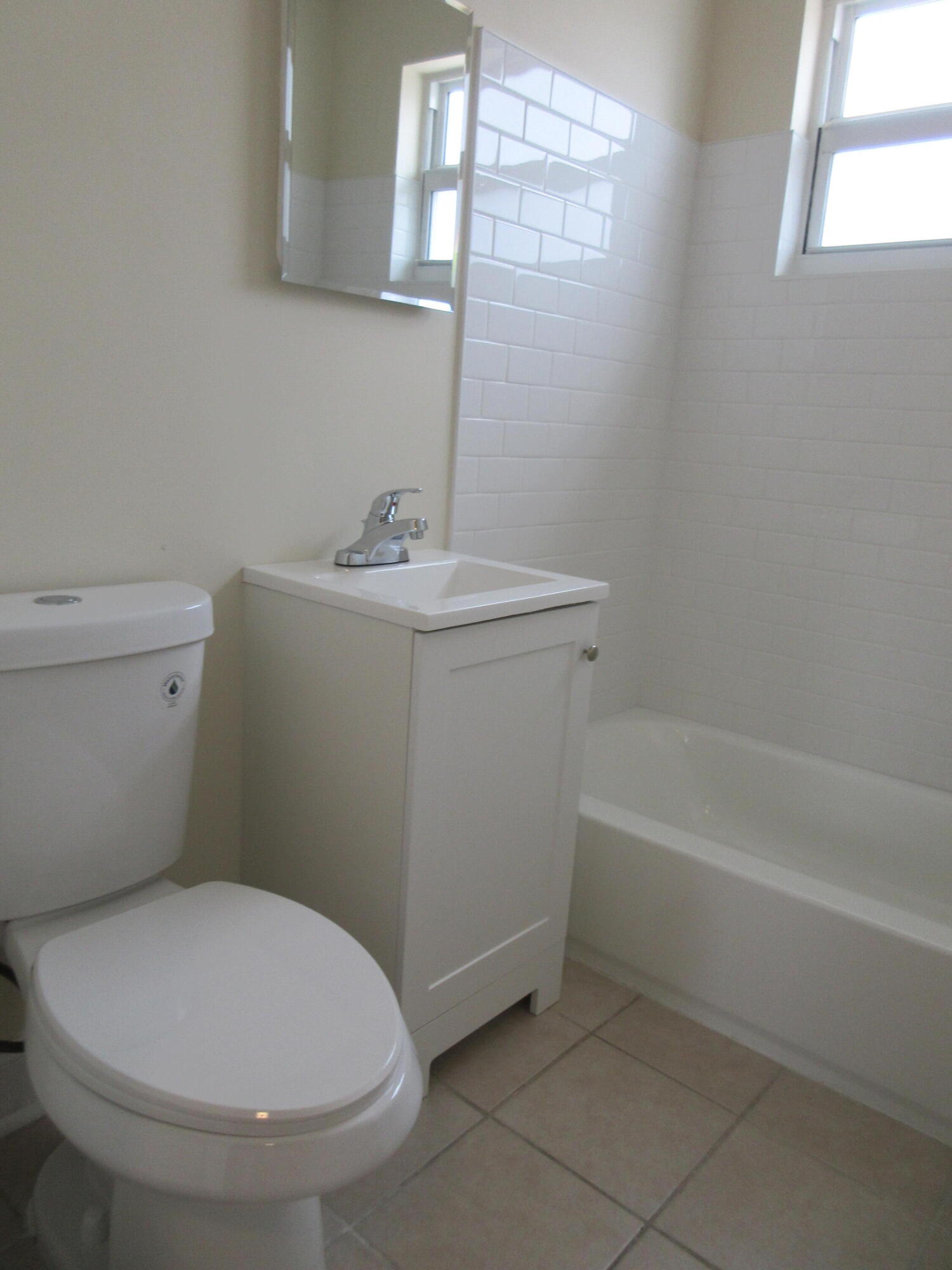 1238 17th Avenue N 1