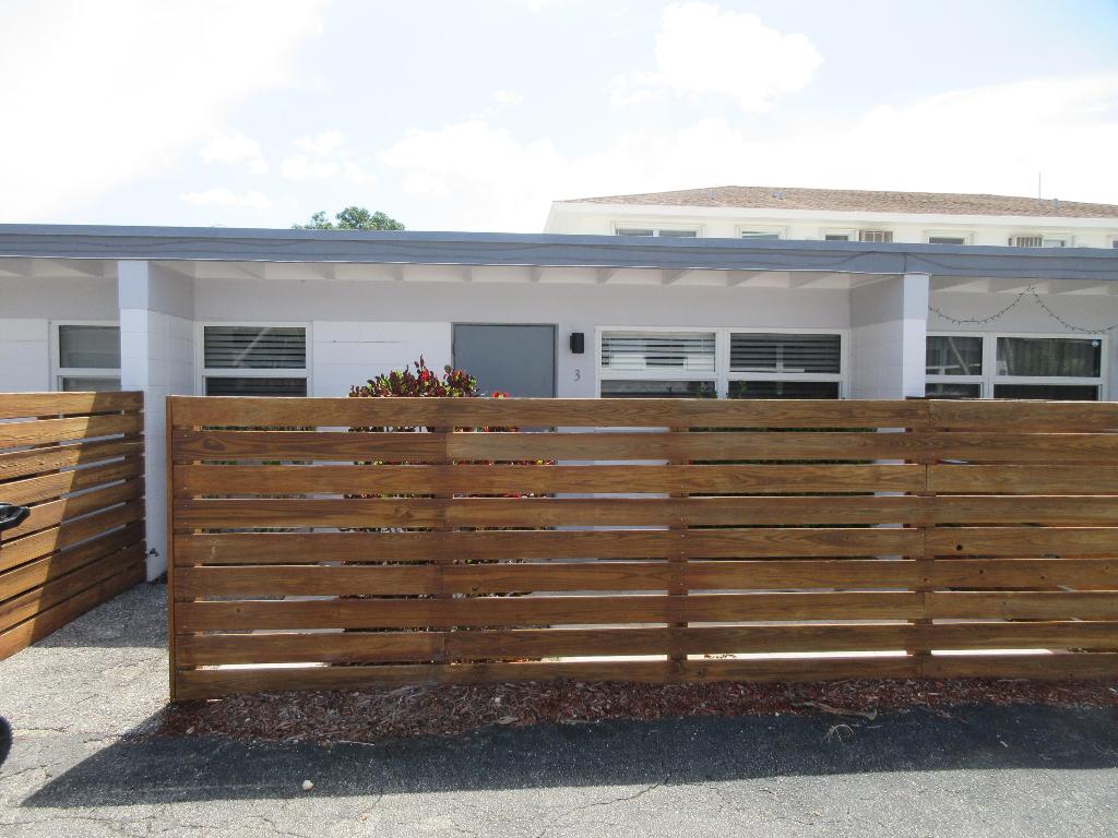 1234 17th Avenue N 3