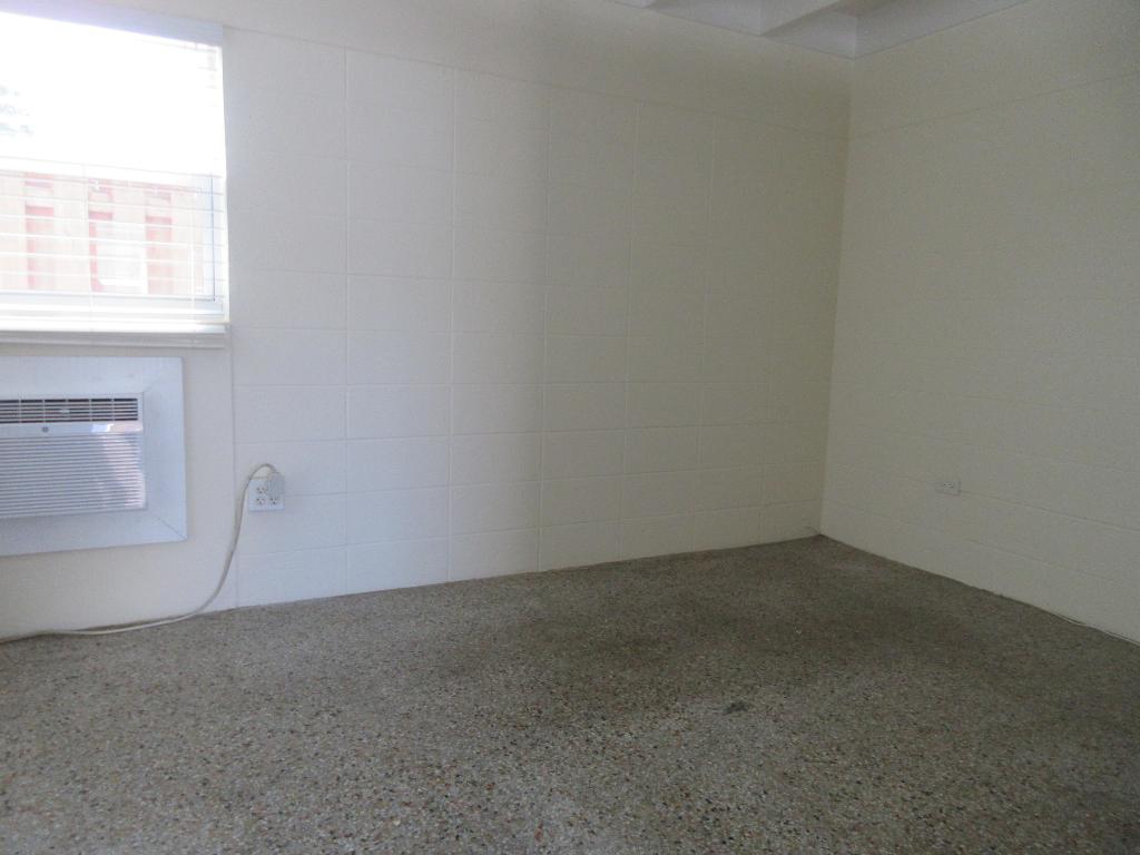 1234 17th Avenue N 3