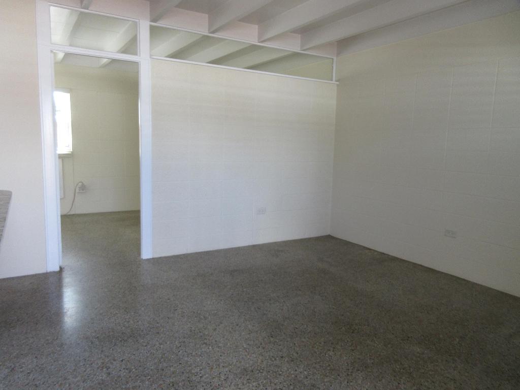 1234 17th Avenue N 3