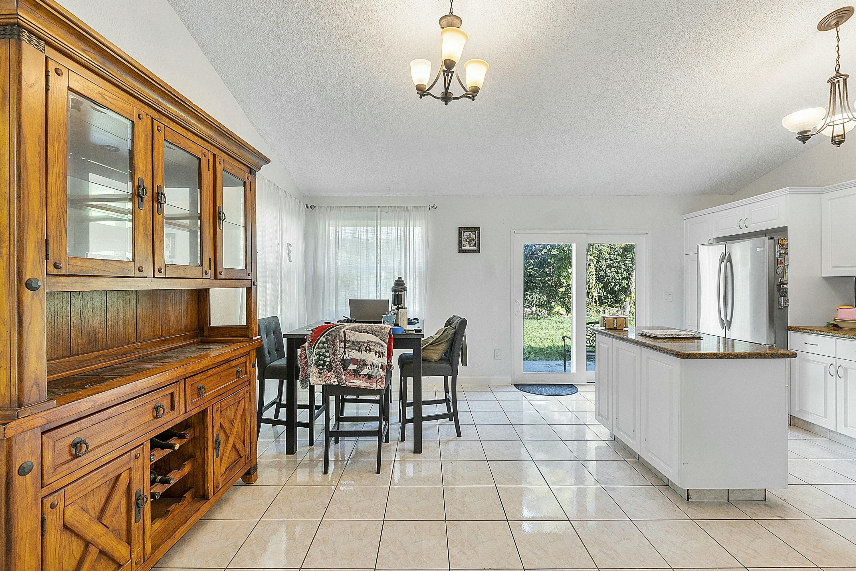 8143 Cedar Hollow Lane