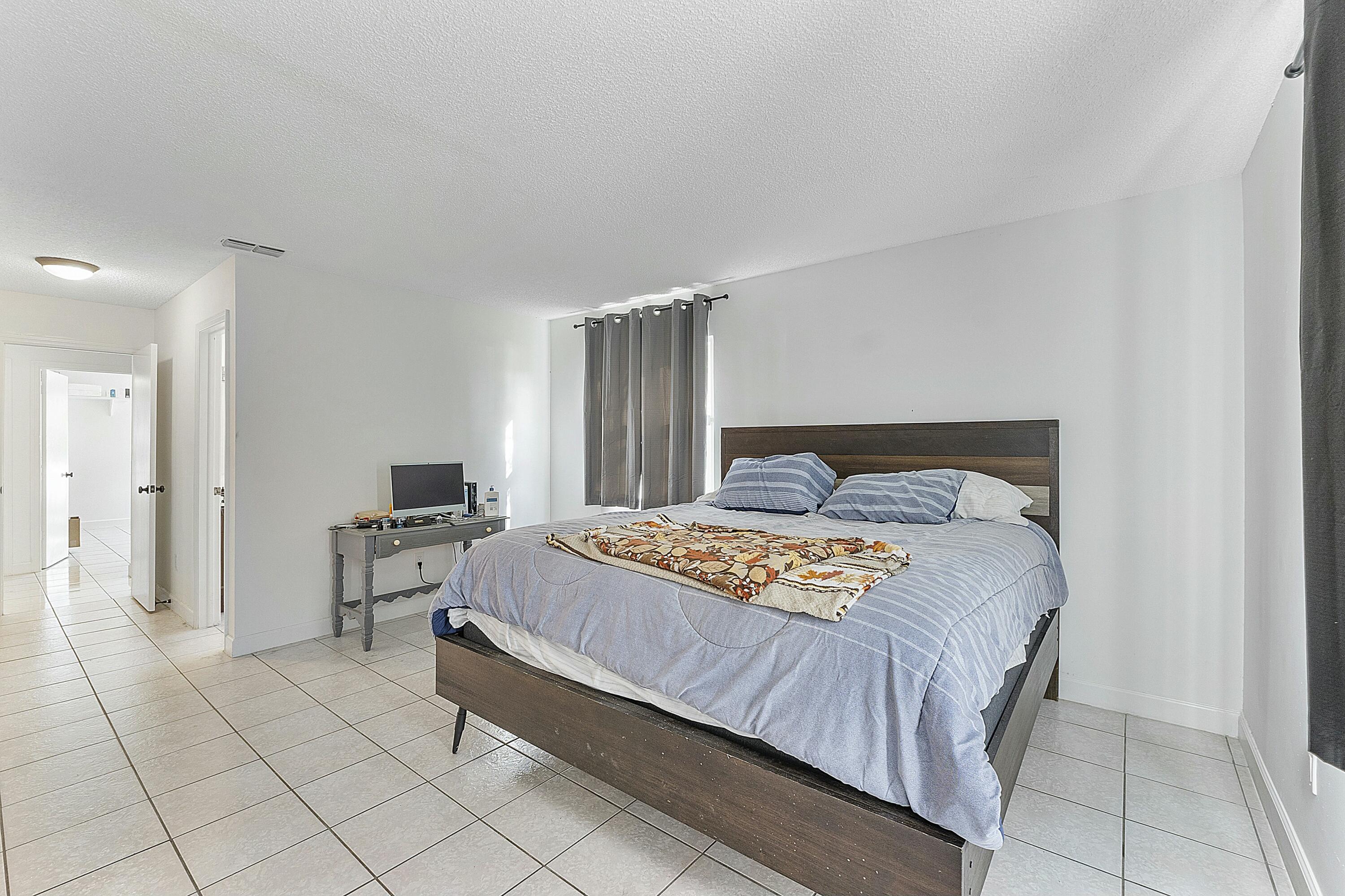 8143 Cedar Hollow Lane
