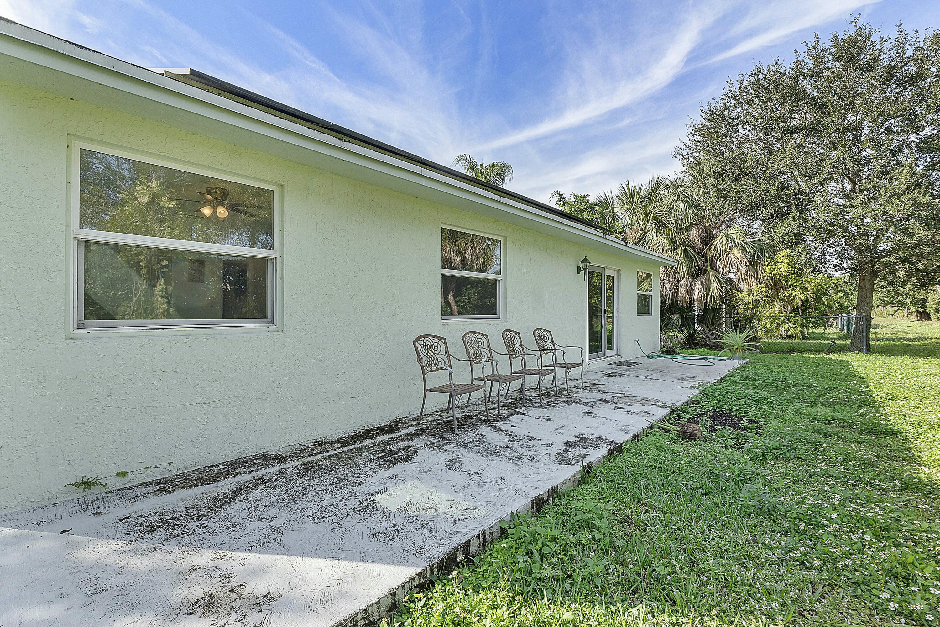 8143 Cedar Hollow Lane