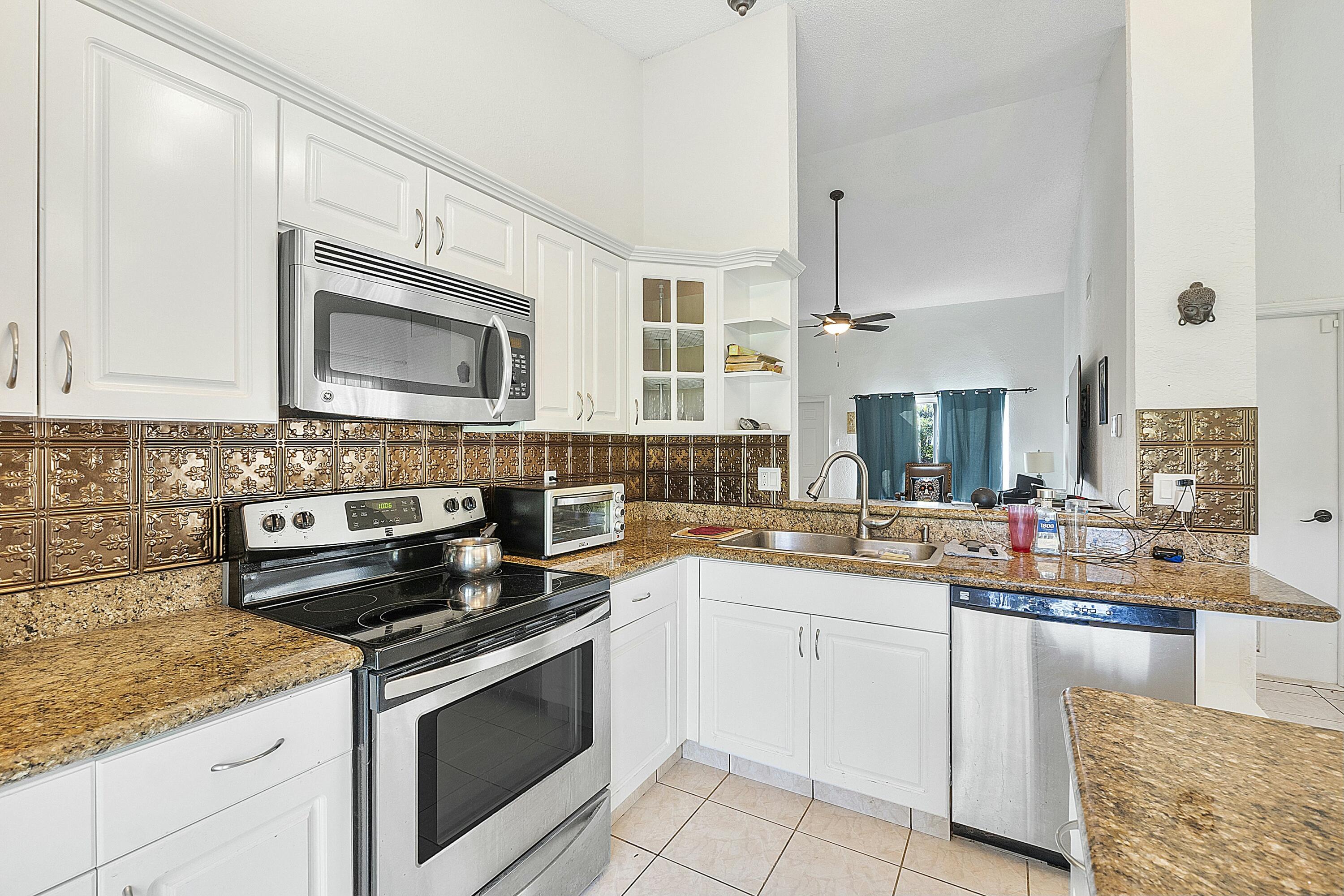 8143 Cedar Hollow Lane