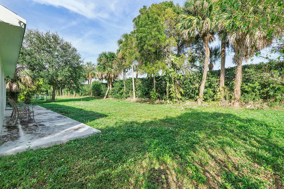 8143 Cedar Hollow Lane