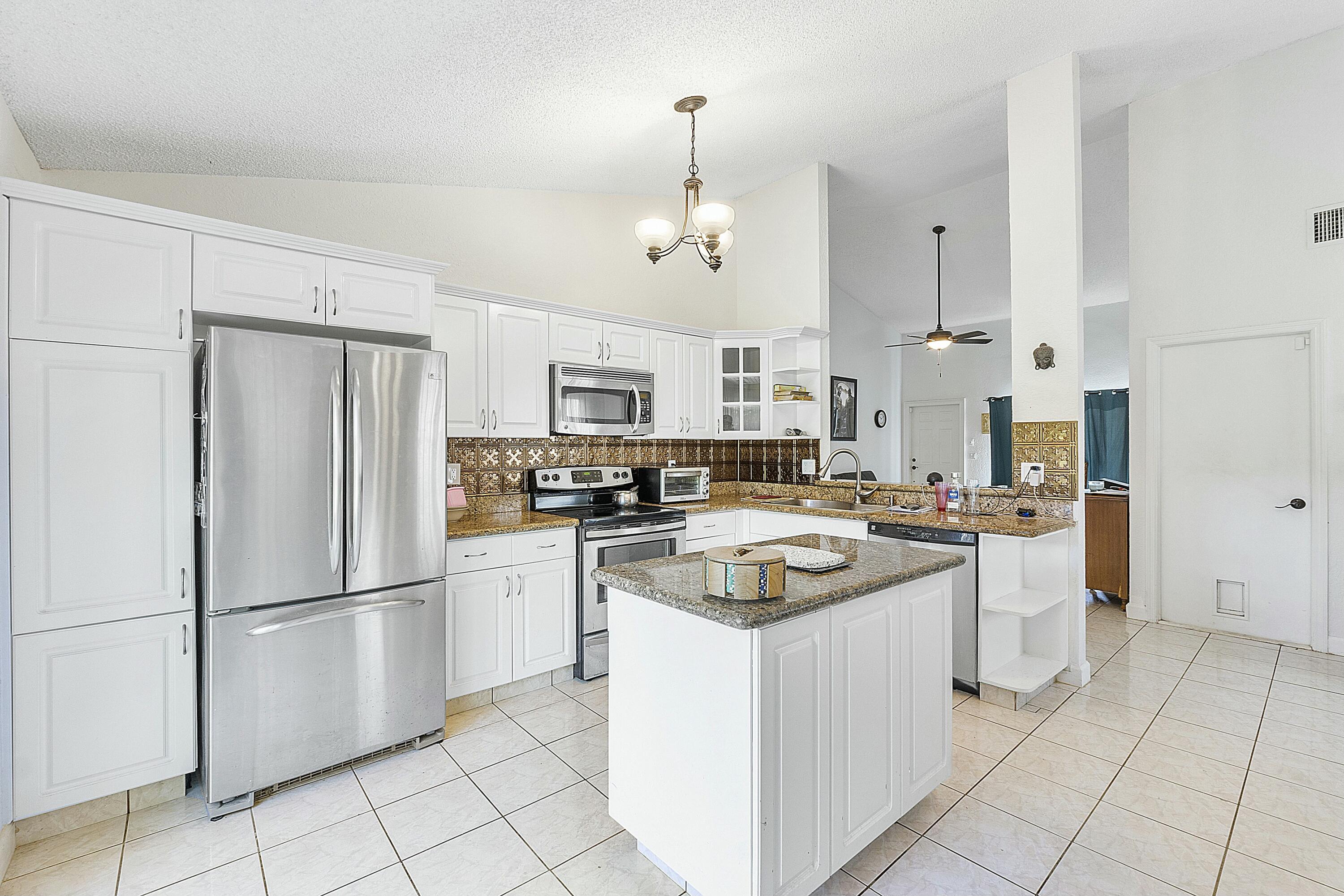 8143 Cedar Hollow Lane
