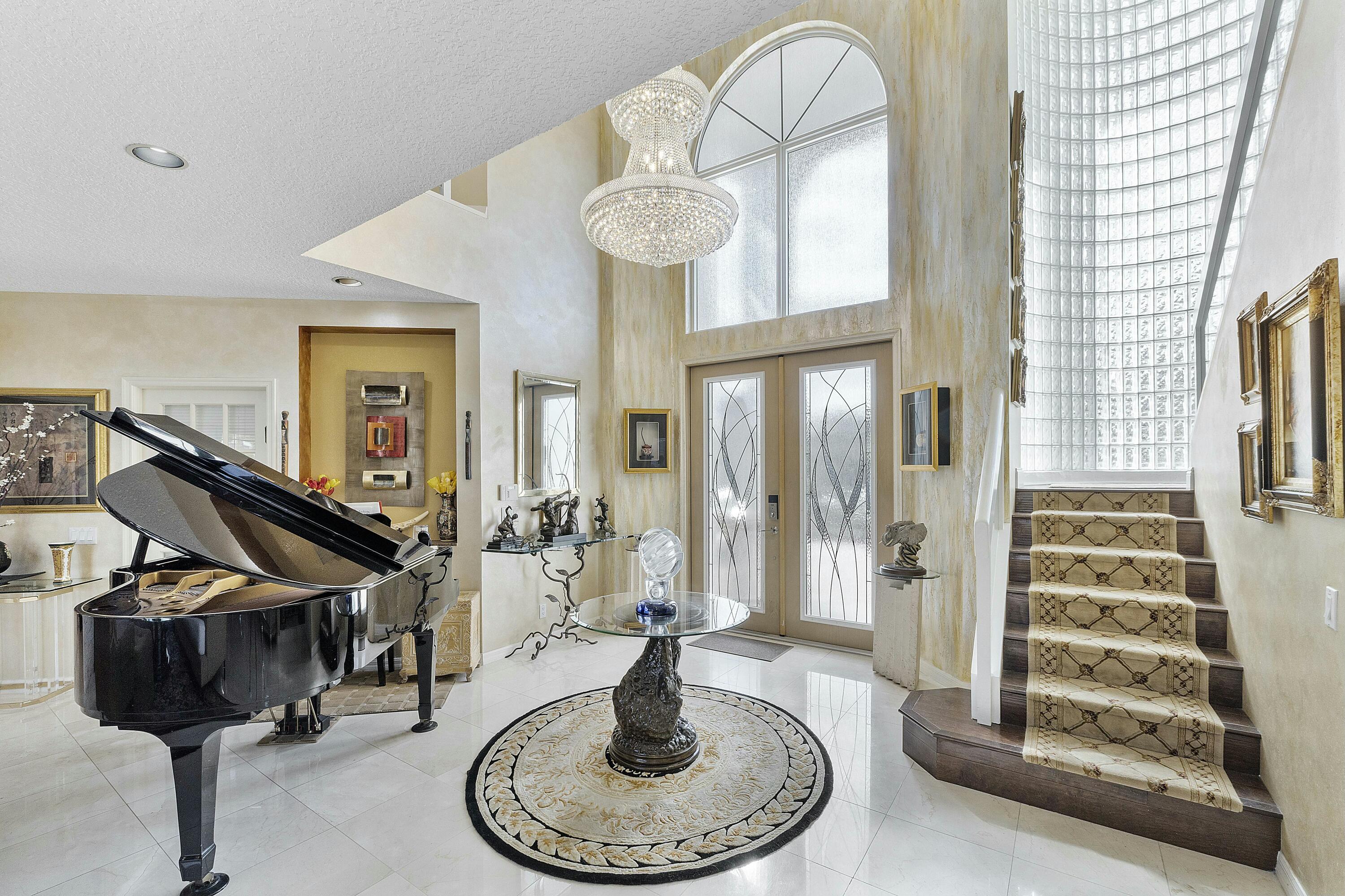911 Hyacinth Drive