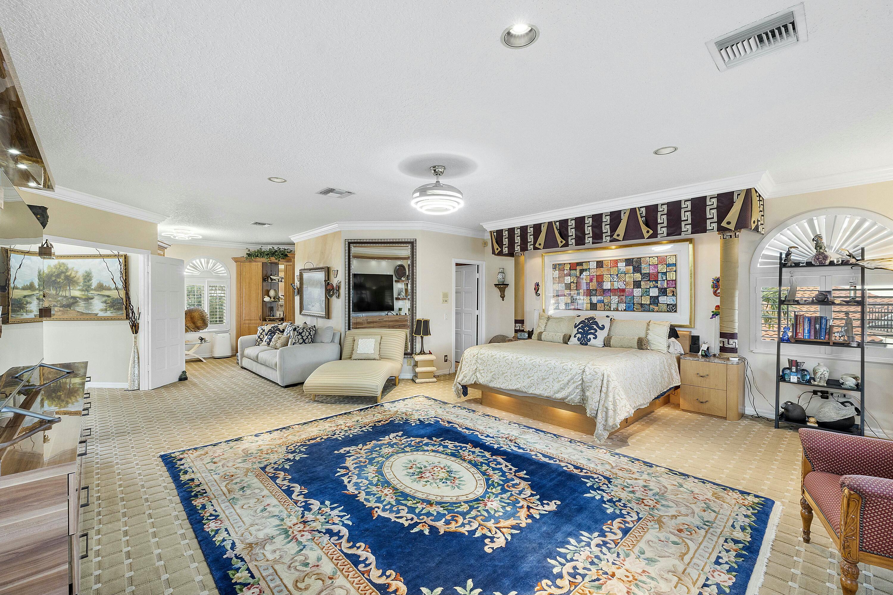 911 Hyacinth Drive
