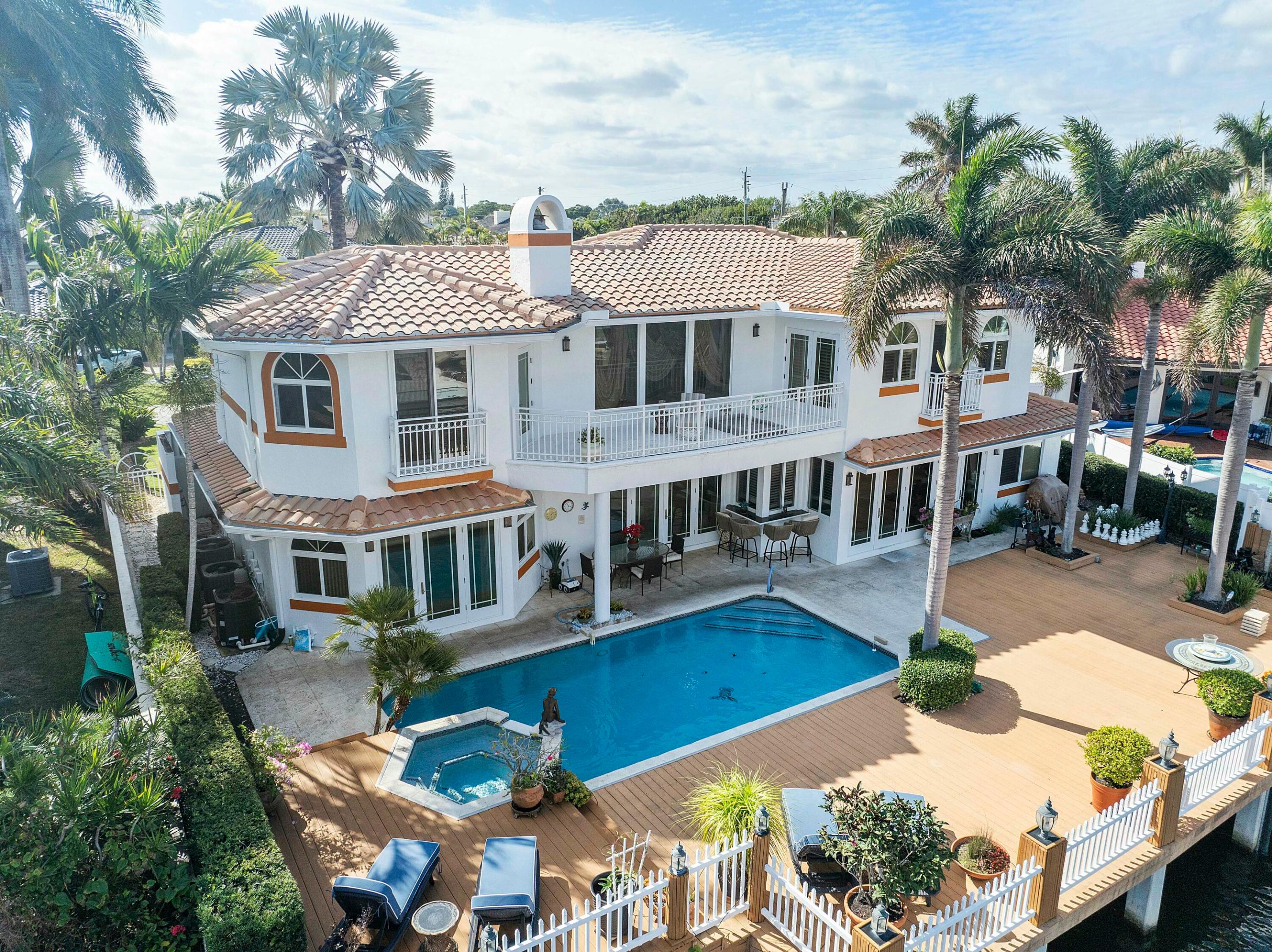 911 Hyacinth Drive