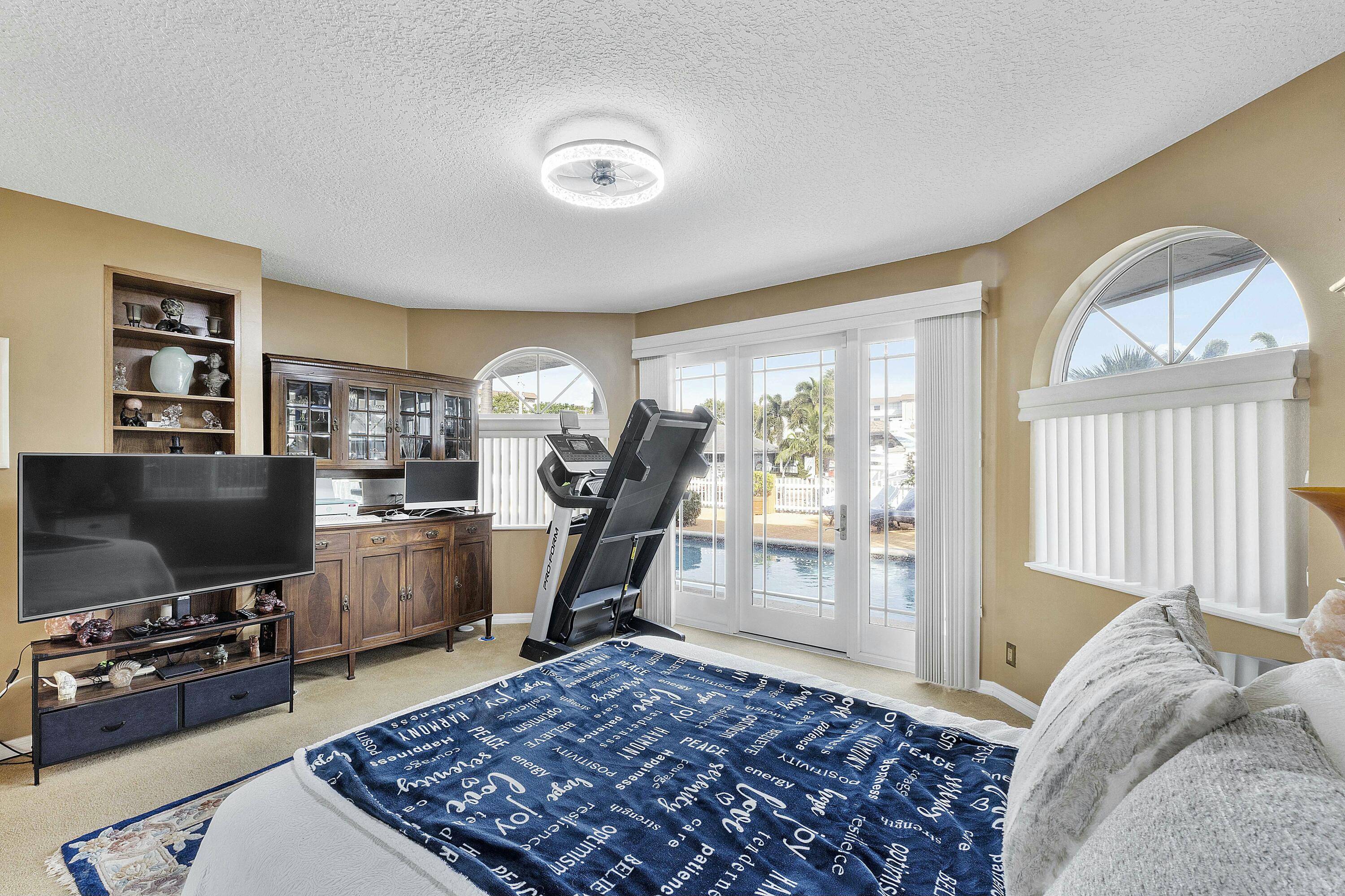 911 Hyacinth Drive