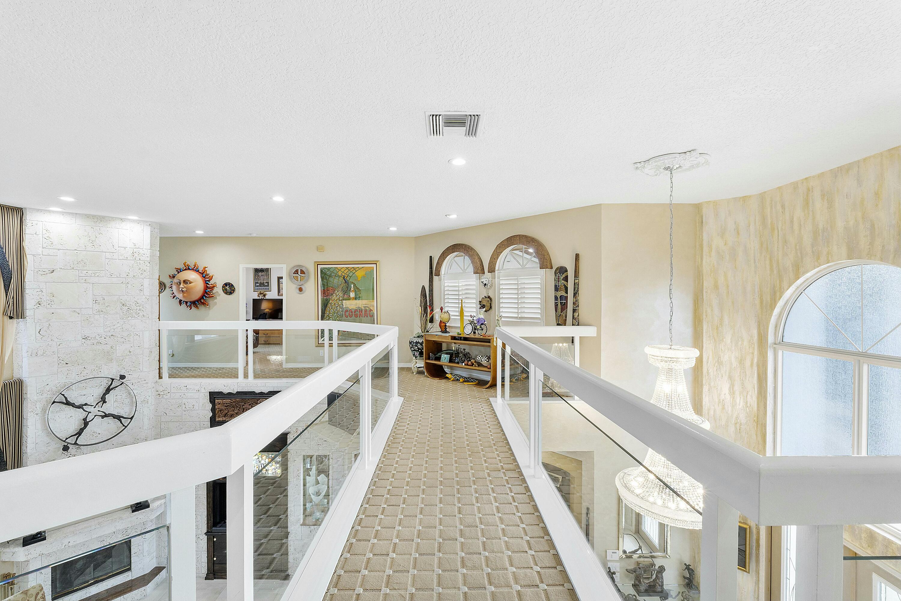 911 Hyacinth Drive
