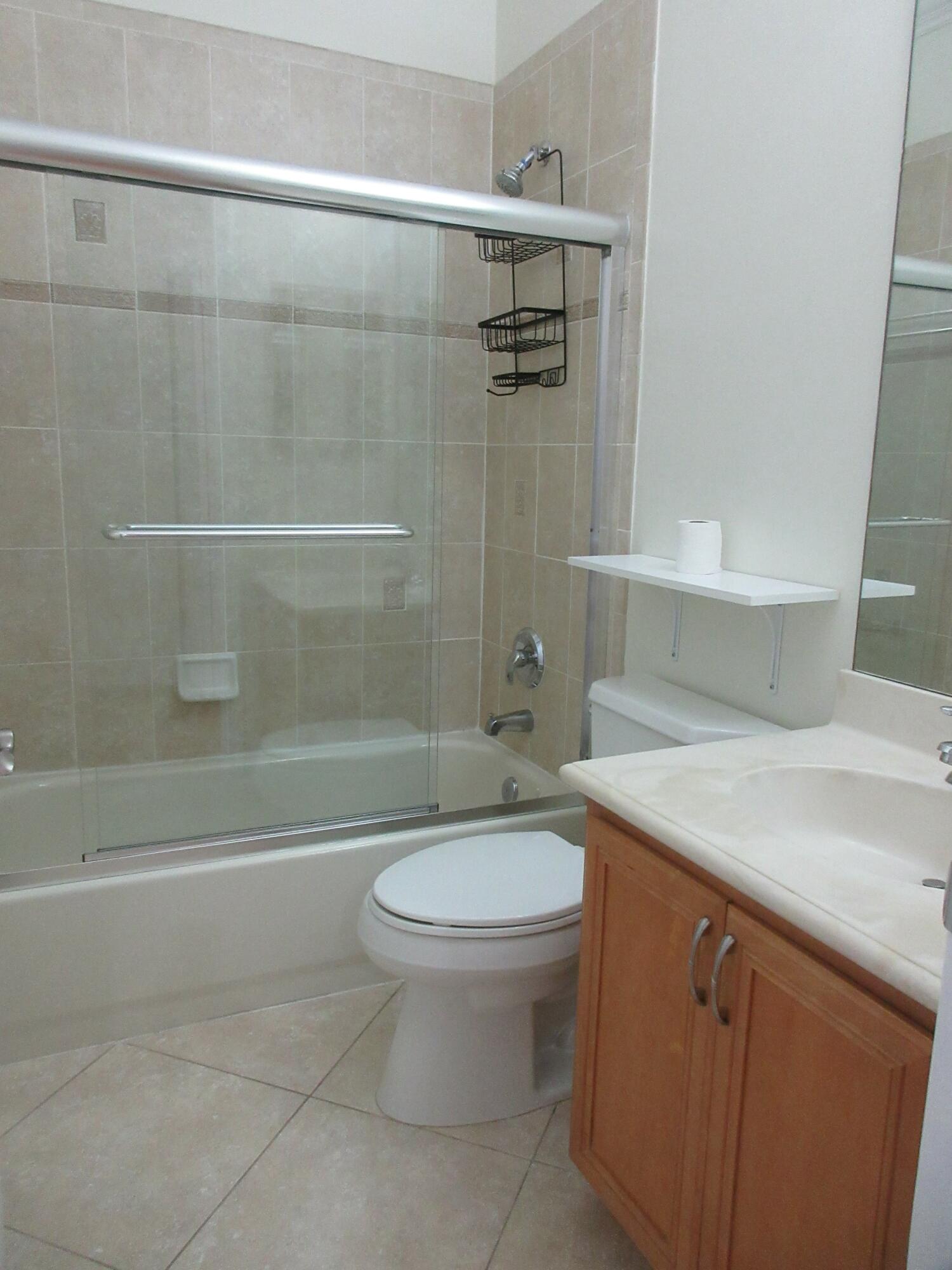 295 NE 5th Avenue 24