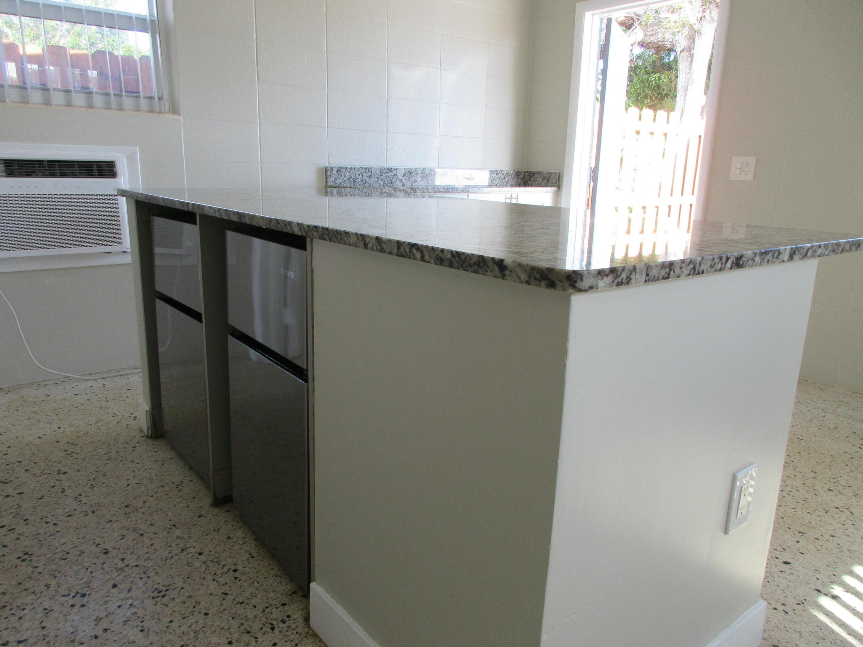 1238 17th Avenue N 6