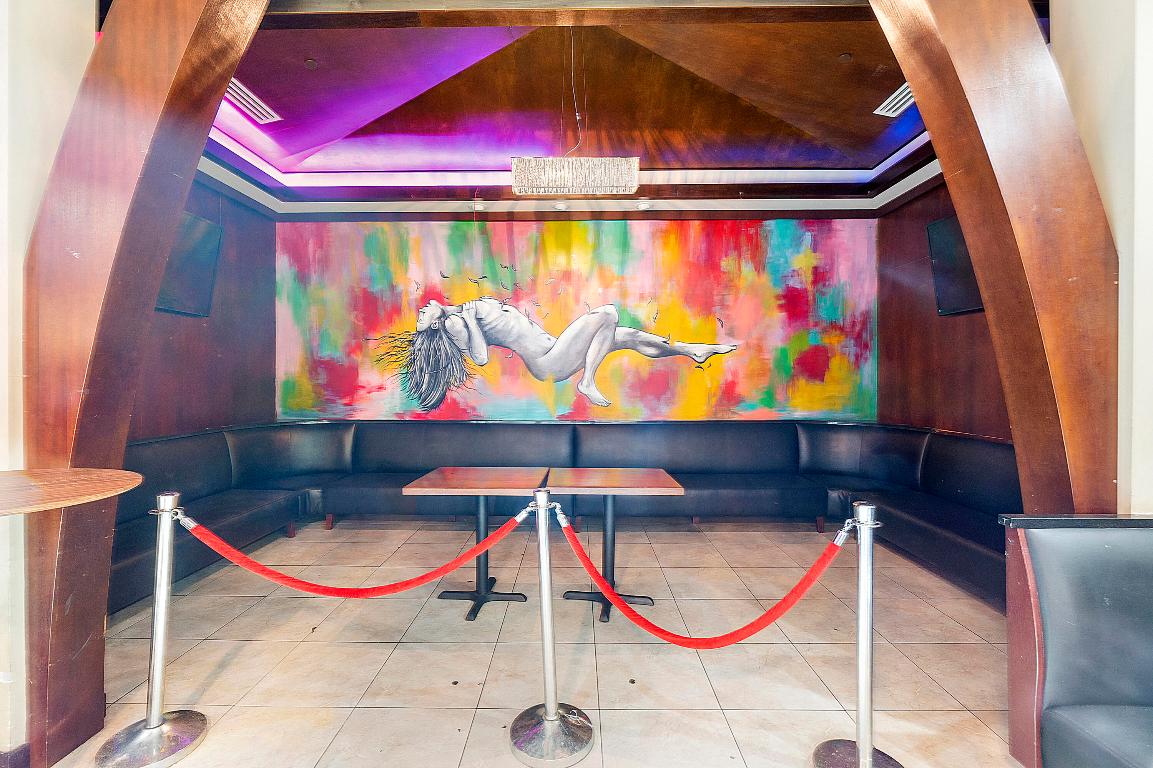 401 W Atlantic Avenue R8-R9