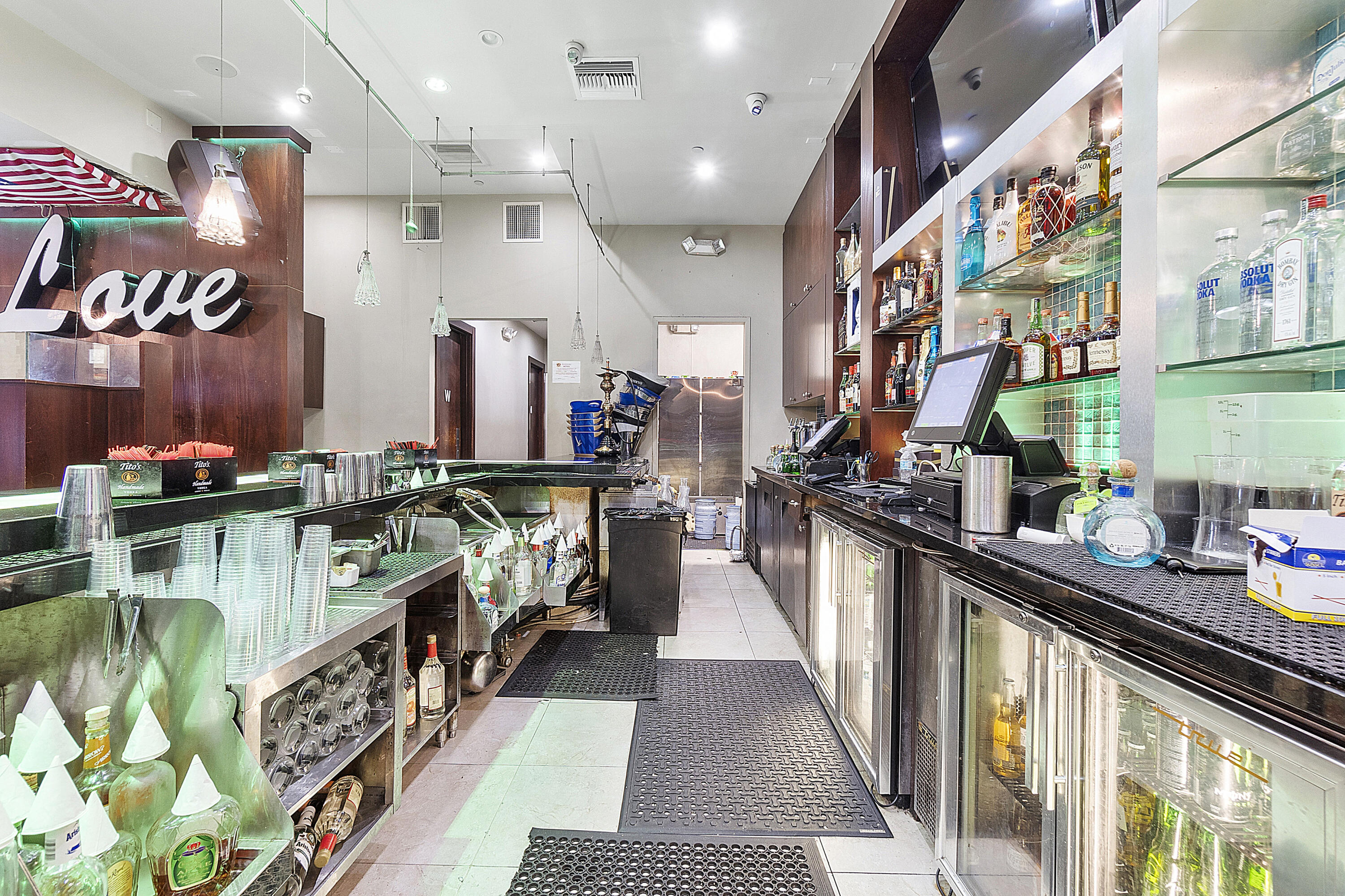 401 W Atlantic Avenue R8-R9