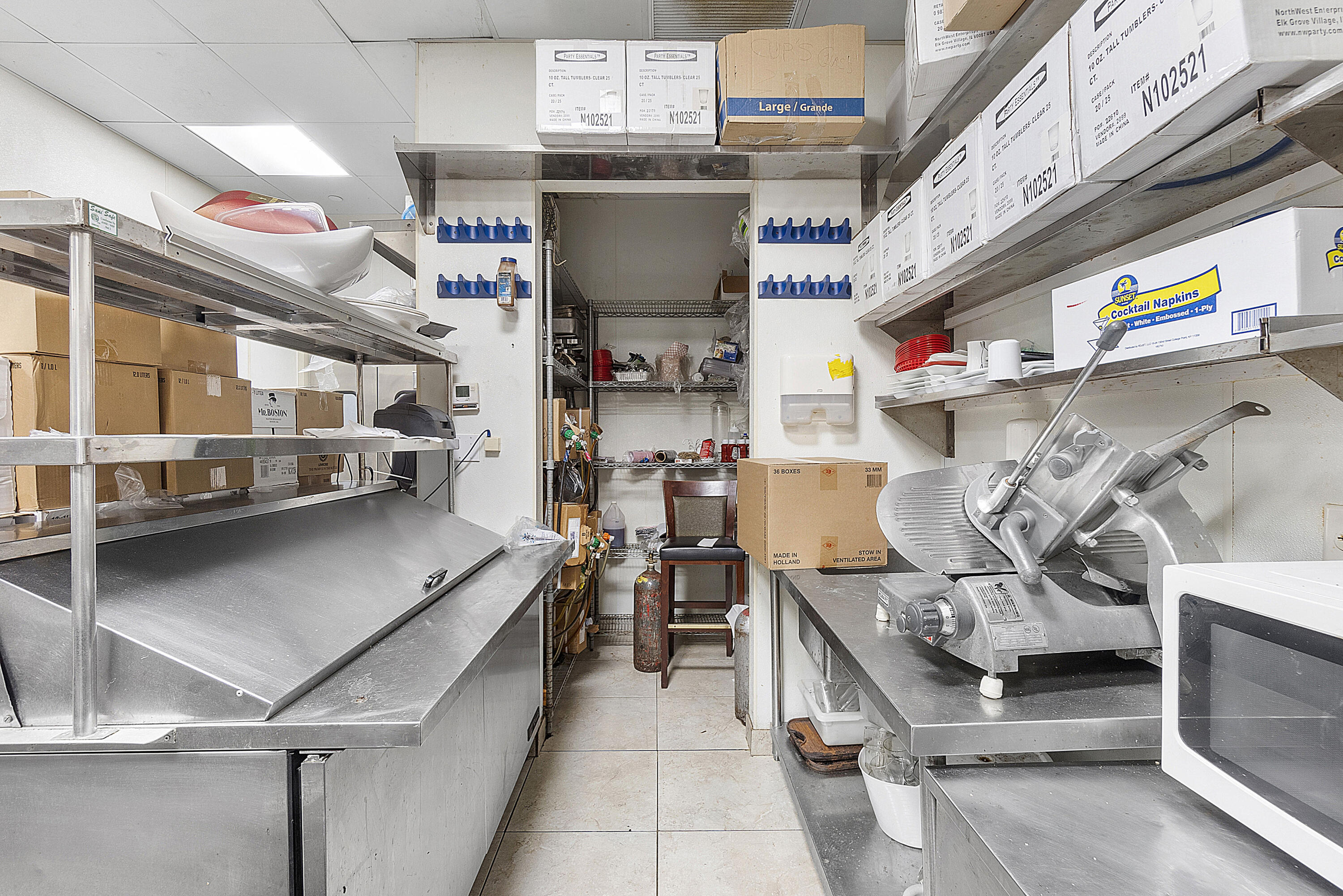 401 W Atlantic Avenue R8-R9