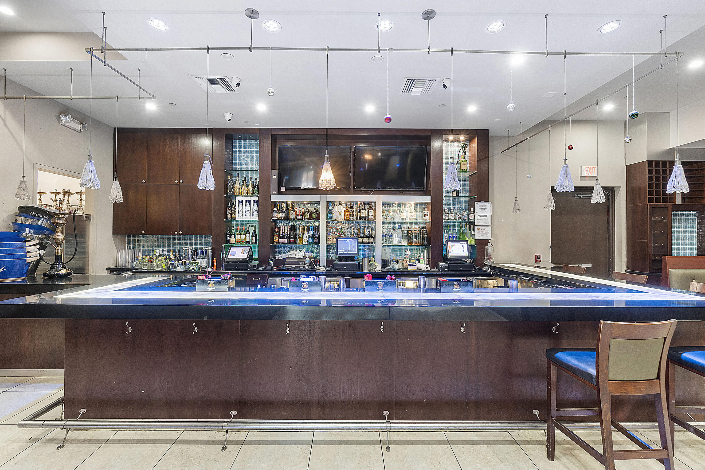 401 W Atlantic Avenue R8-R9